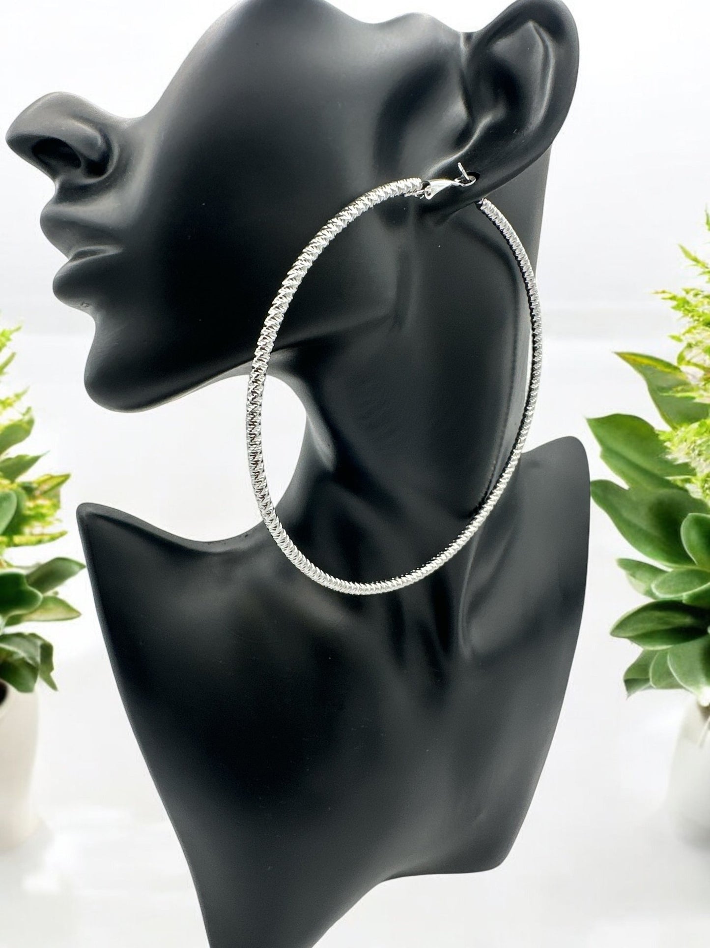10cm Large Bold Textured Statement Hoop Earrings - Fatisha Boutique