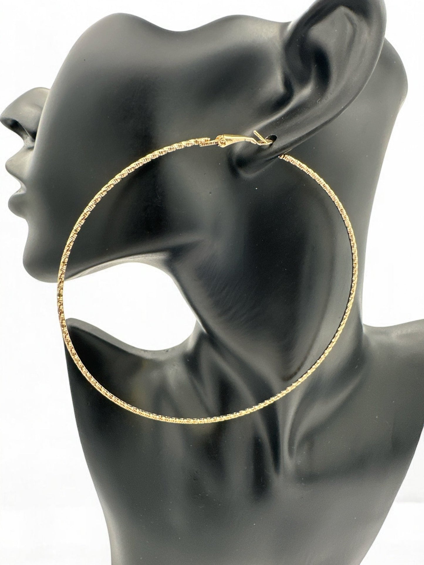 10cm Lightweight Hoop Earrings - Fatisha Boutique