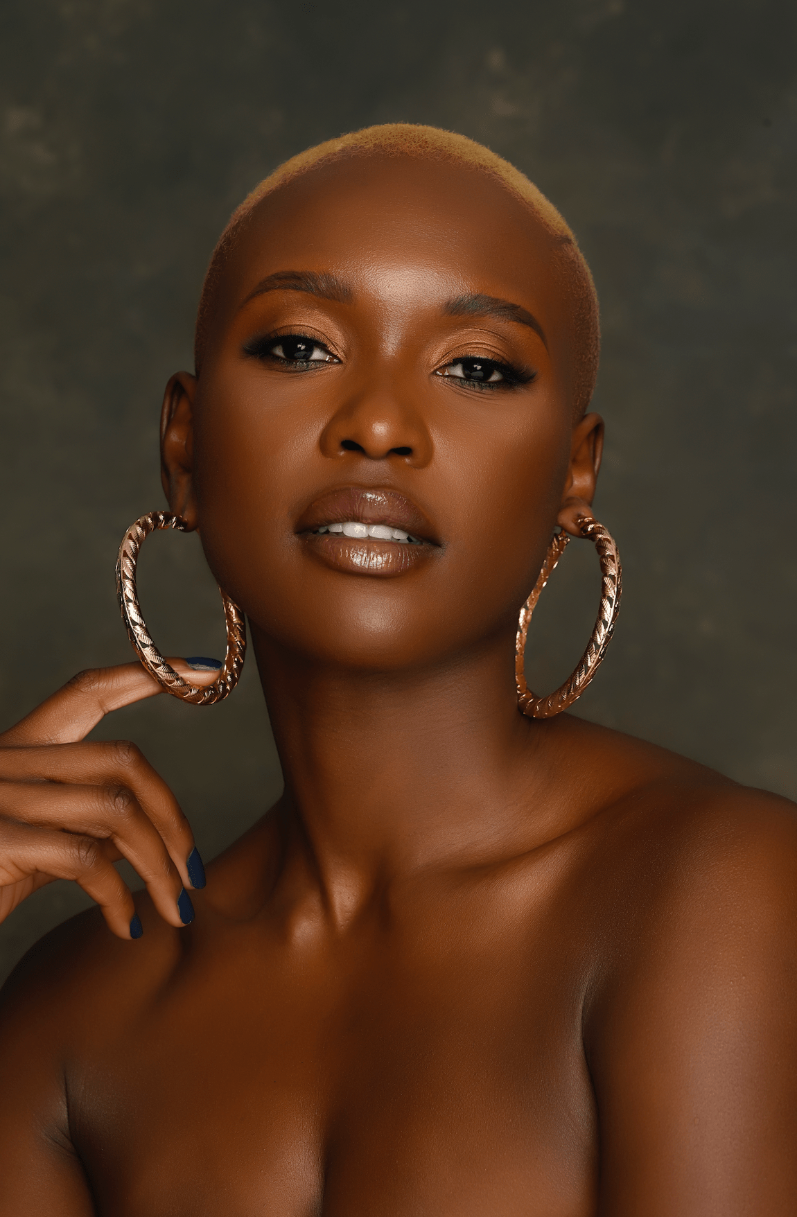 8CM Lightweight Chunky Thick Statement Hoop Earrings - Fatisha Boutique