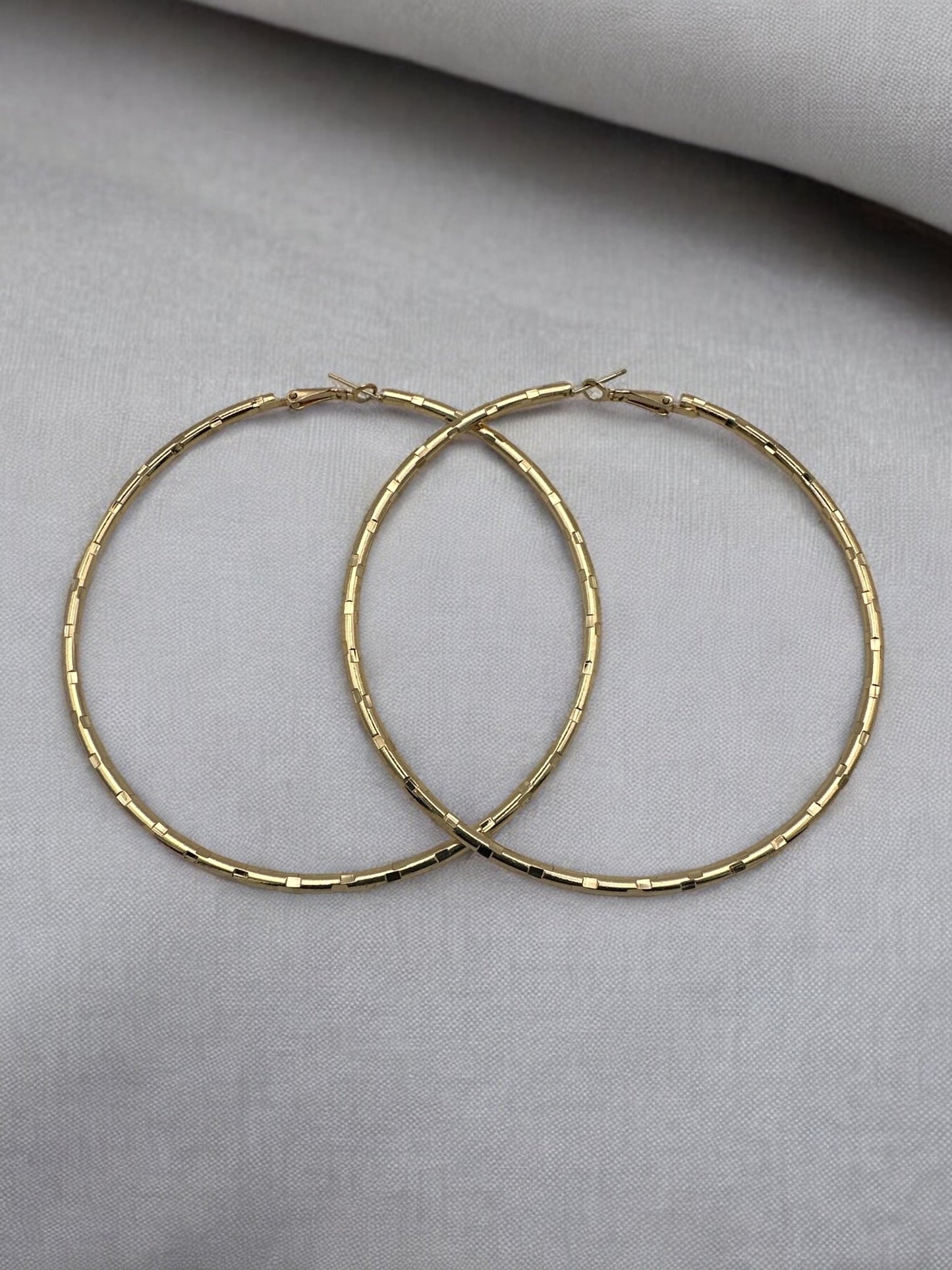 9CM Round Hoops Statement Hoop Earrings - Fatisha Boutique