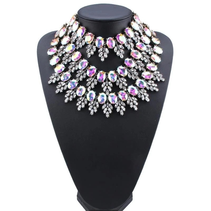 Elegant Gold Bohemian Rhinestone Choker Pendant Statement Necklace