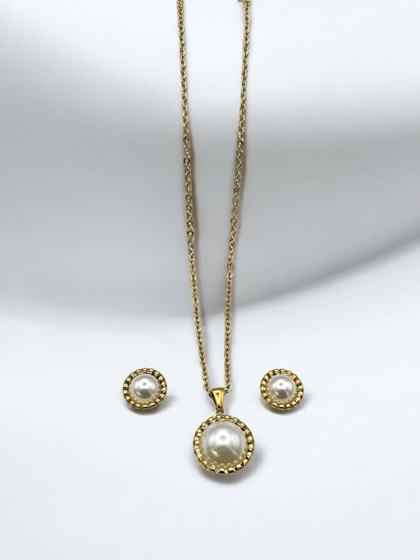 Elegant Pearl-Inspired Jewellery Set – Stainless Steel Necklace & Stud Earrings in Gold & Silver - Fatisha Boutique #