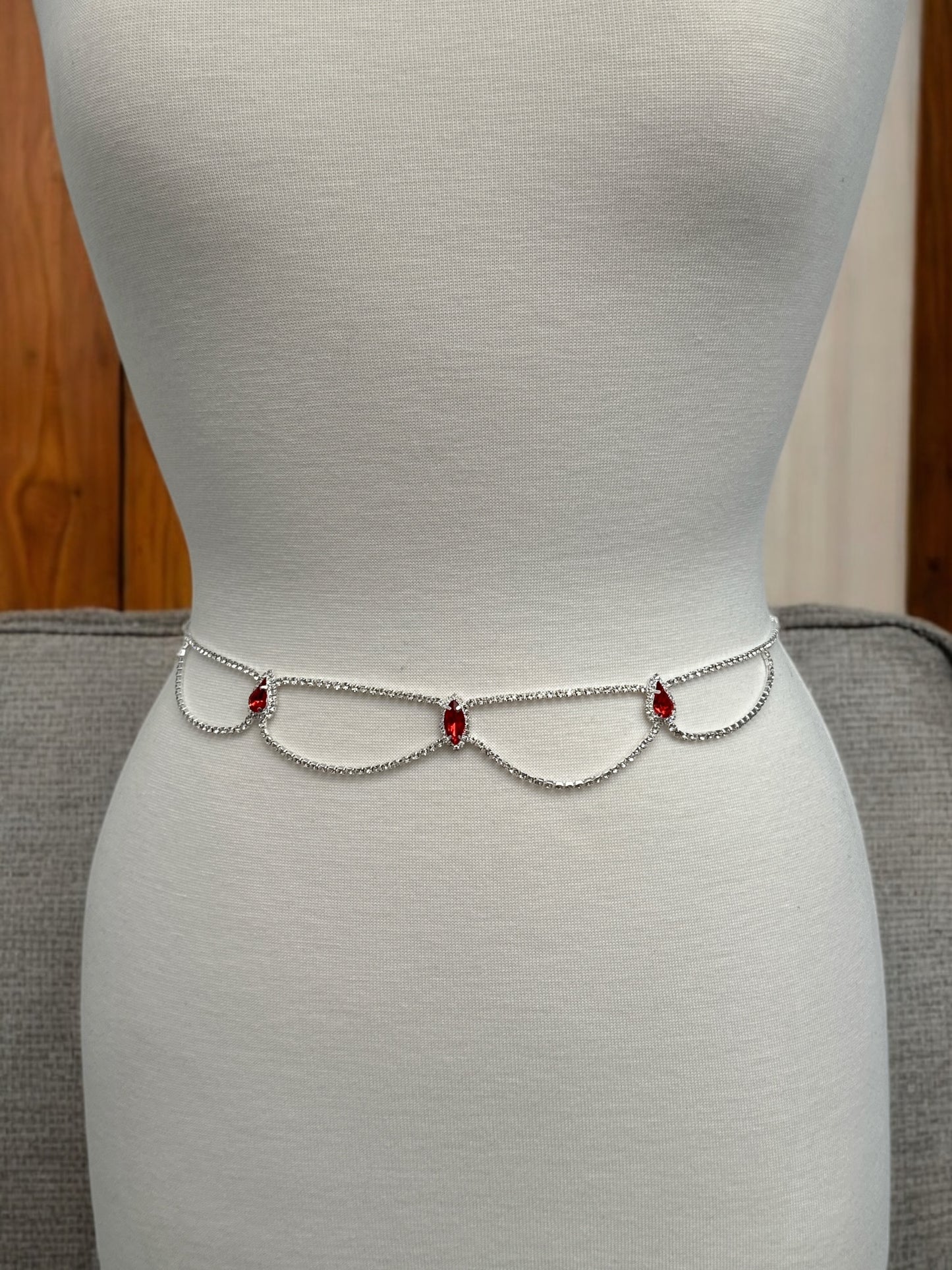 Elegant Rhinestone Belly Chain – Gold & Silver Waist Jewellery with Red Crystals - Fatisha Boutique #