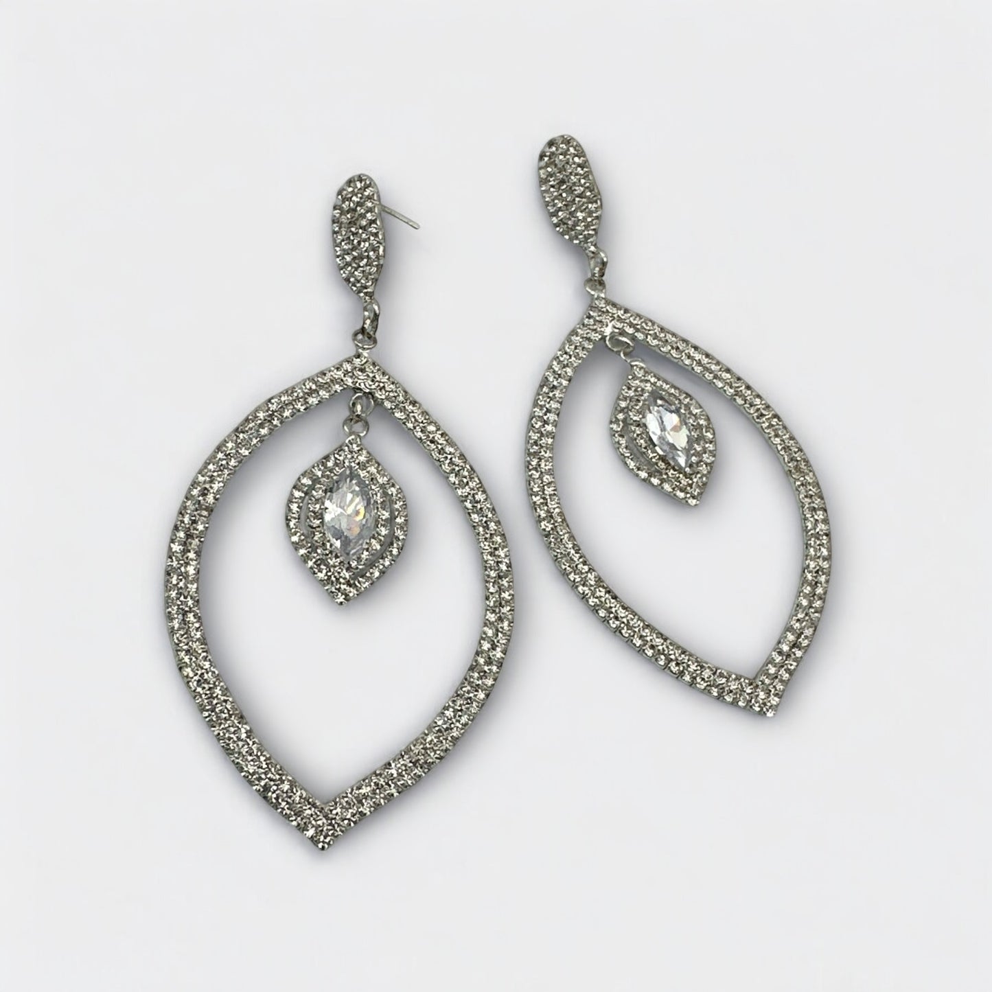 Glam Rhinestone Statement Earrings – Teardrop Crystal Dangle in Gold & Silver