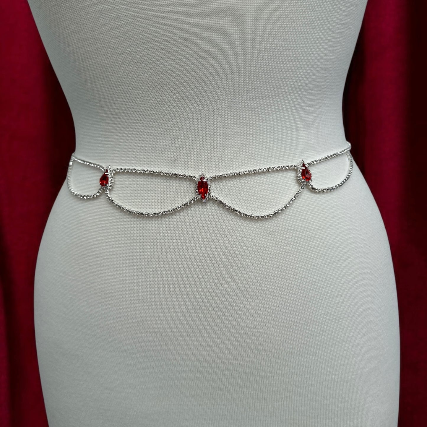 Elegant Rhinestone Belly Chain – Gold & Silver Waist Jewellery with Red Crystals - Fatisha Boutique #