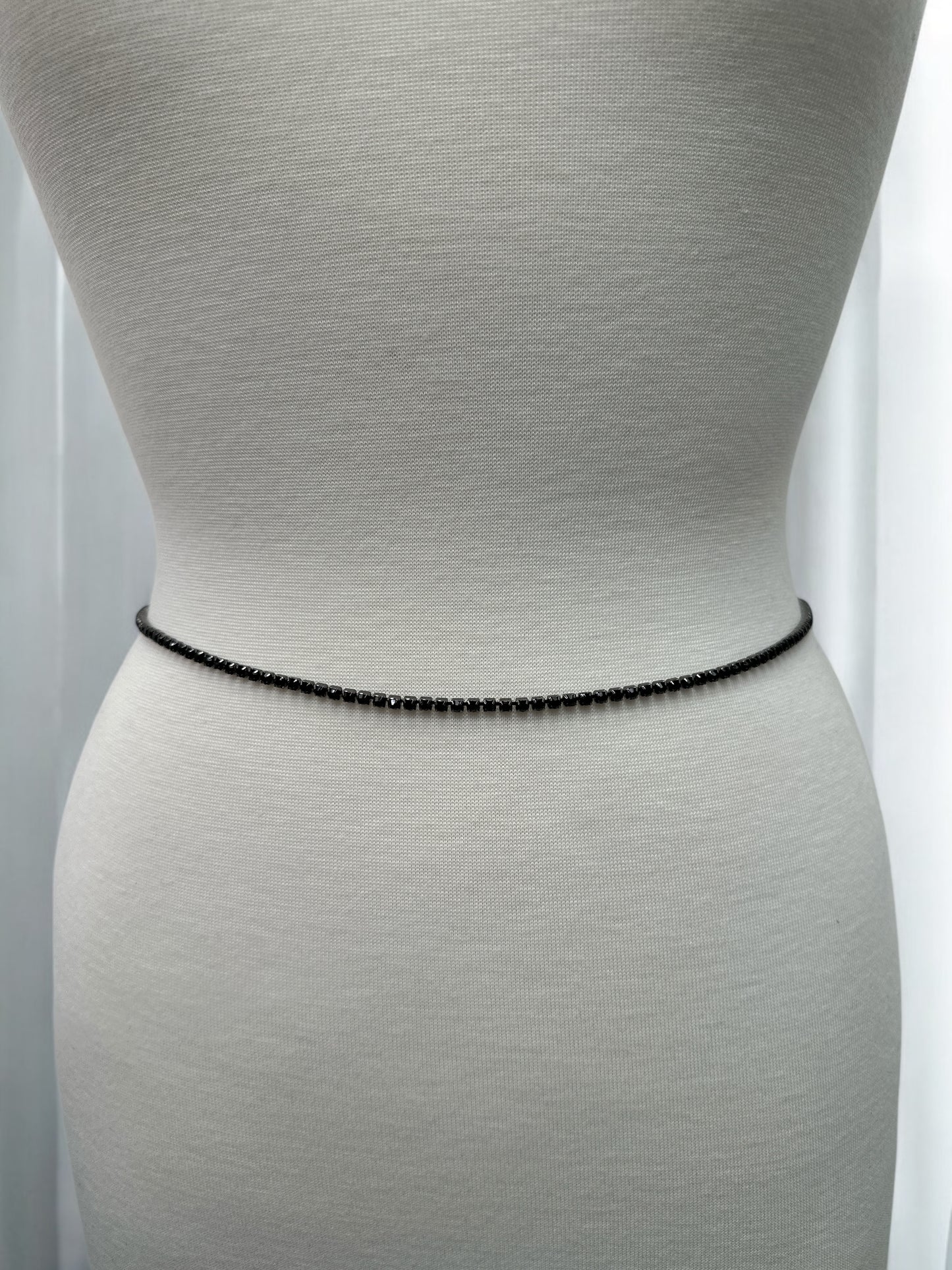 Minimalist Rhinestone Belly Chain – Gold, Silver, Black Crystal Waist Jewellery - Fatisha Boutique #
