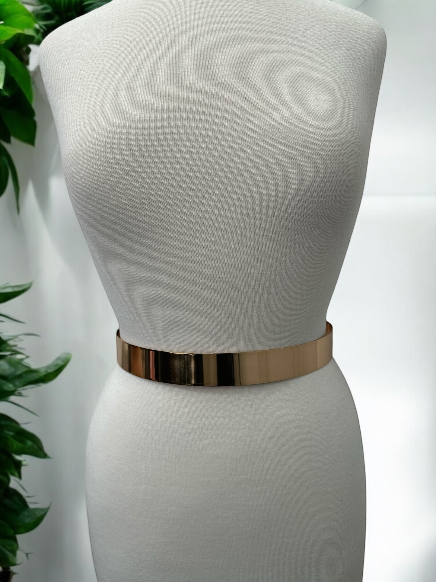 Elegant Glamorous Metal Sleek Sculpted Sophisticated Waist Belt – Gold & Silver in Two Adjustable Sizes