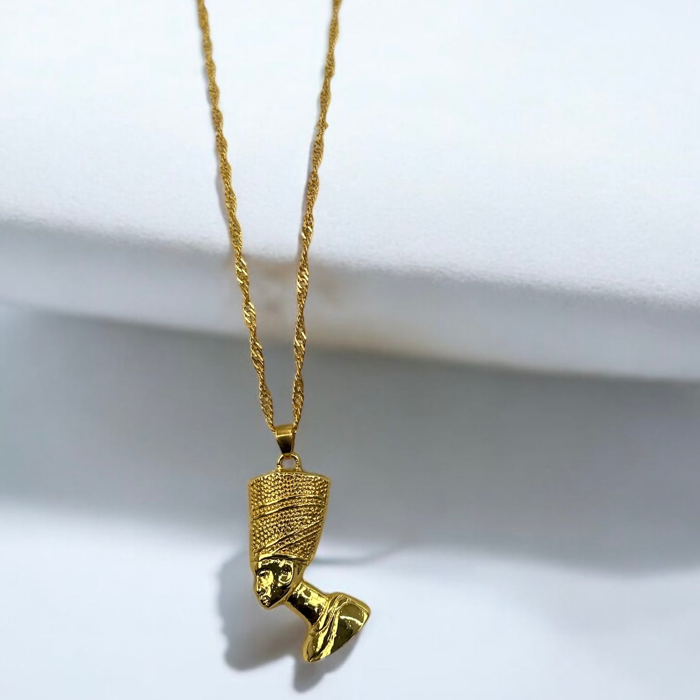 Stainless Steel Queen Nefertiti Pendant Necklace – Ancient Egyptian Statement Jewellery for Women