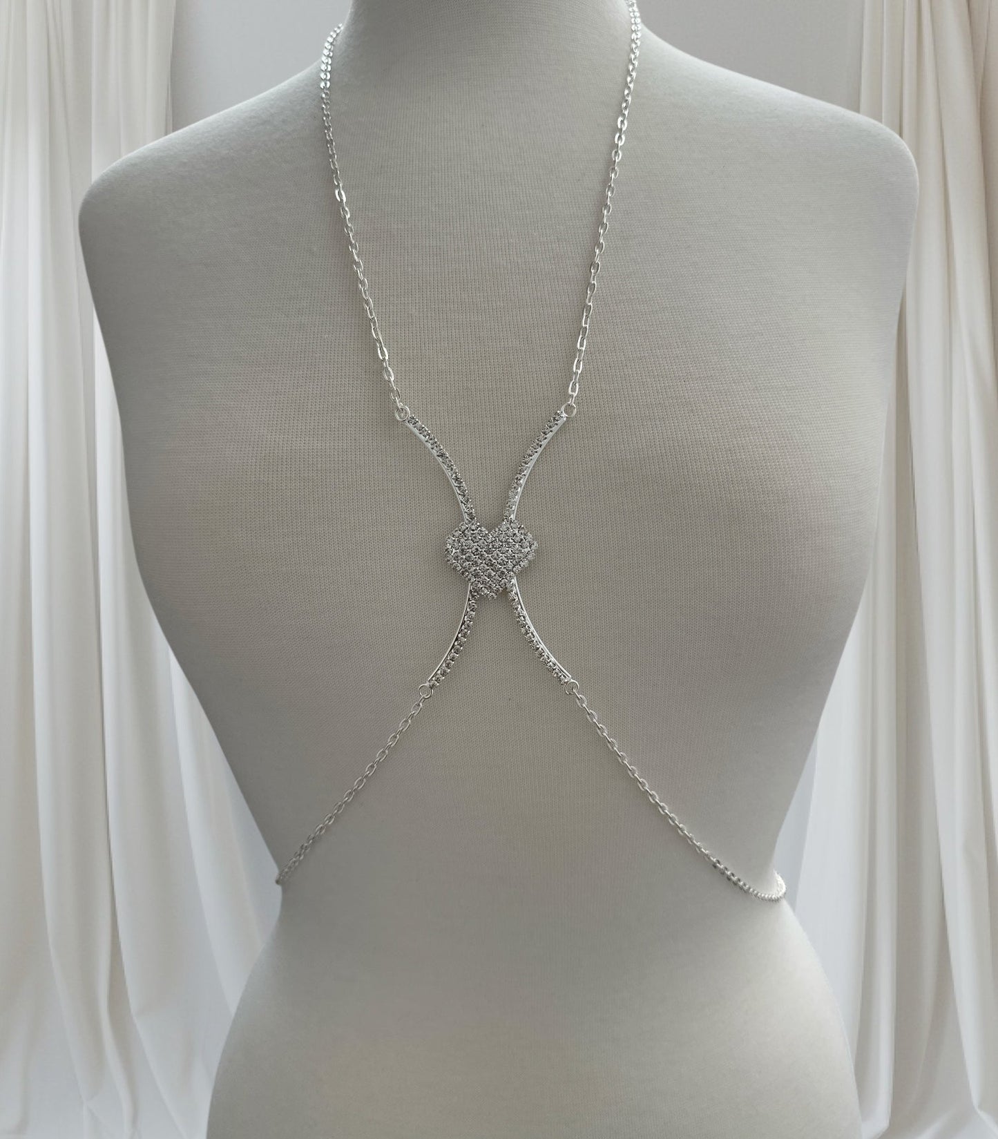 Heart Rhinestone Body Chain – Adjustable Gold & Silver Body Jewellery for Women UK - Fatisha Boutique #