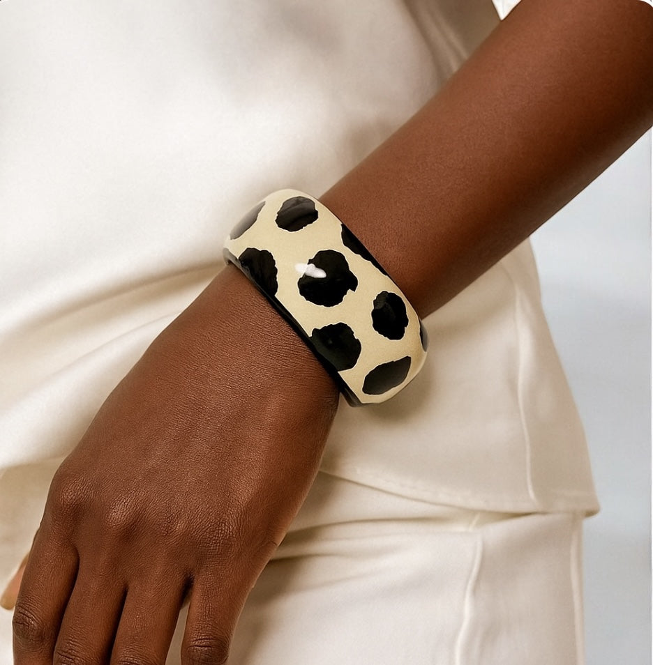 Wide Wooden Bangle – Hand-Painted Boho Ethnic Bracelet - Fatisha Boutique #