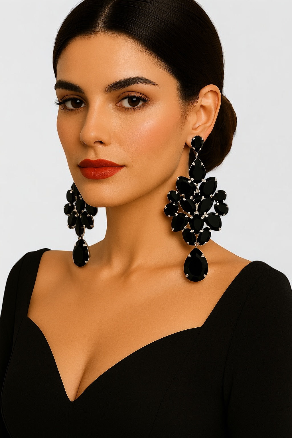 Elegant Black Teardrop Rhinestone Earrings – Crystal Statement Chandelier - Fatisha Boutique #