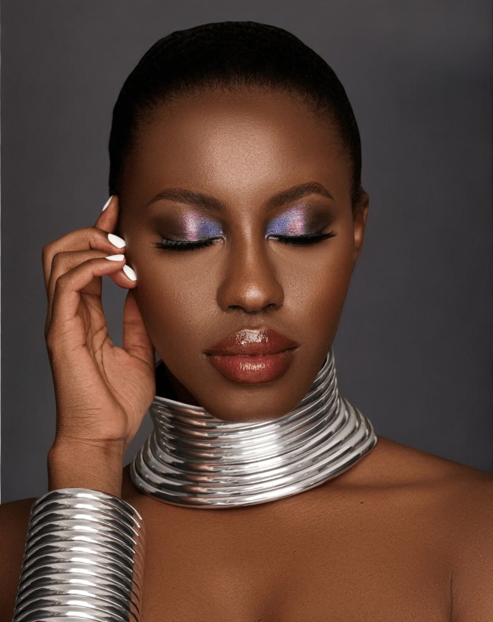 Ndebele Choker Necklace & Cuff Set – African Inspired Metallic Statement Jewellery - Fatisha Boutique #