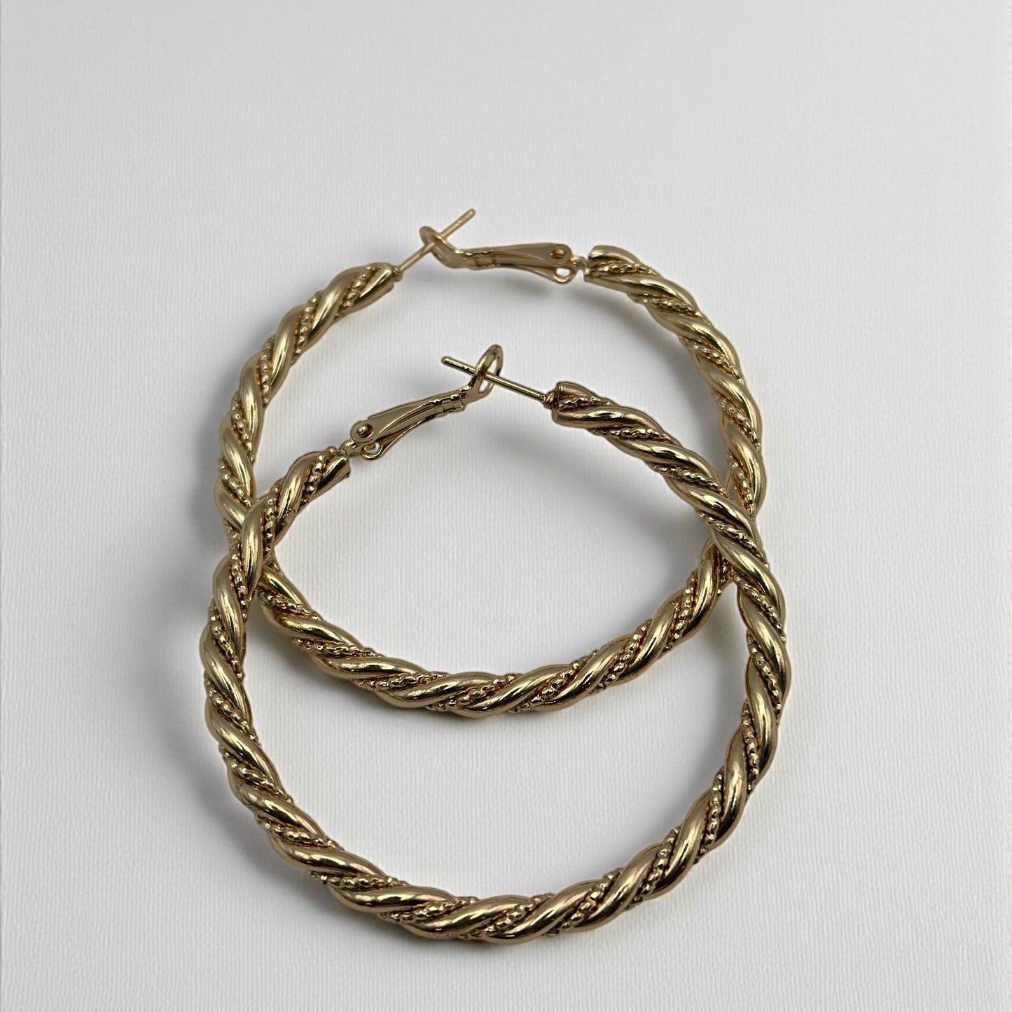 5CM Twisted Statement Hoop Earrings – Bold Rope Design Hoops in Gold & Silver - Fatisha Boutique #