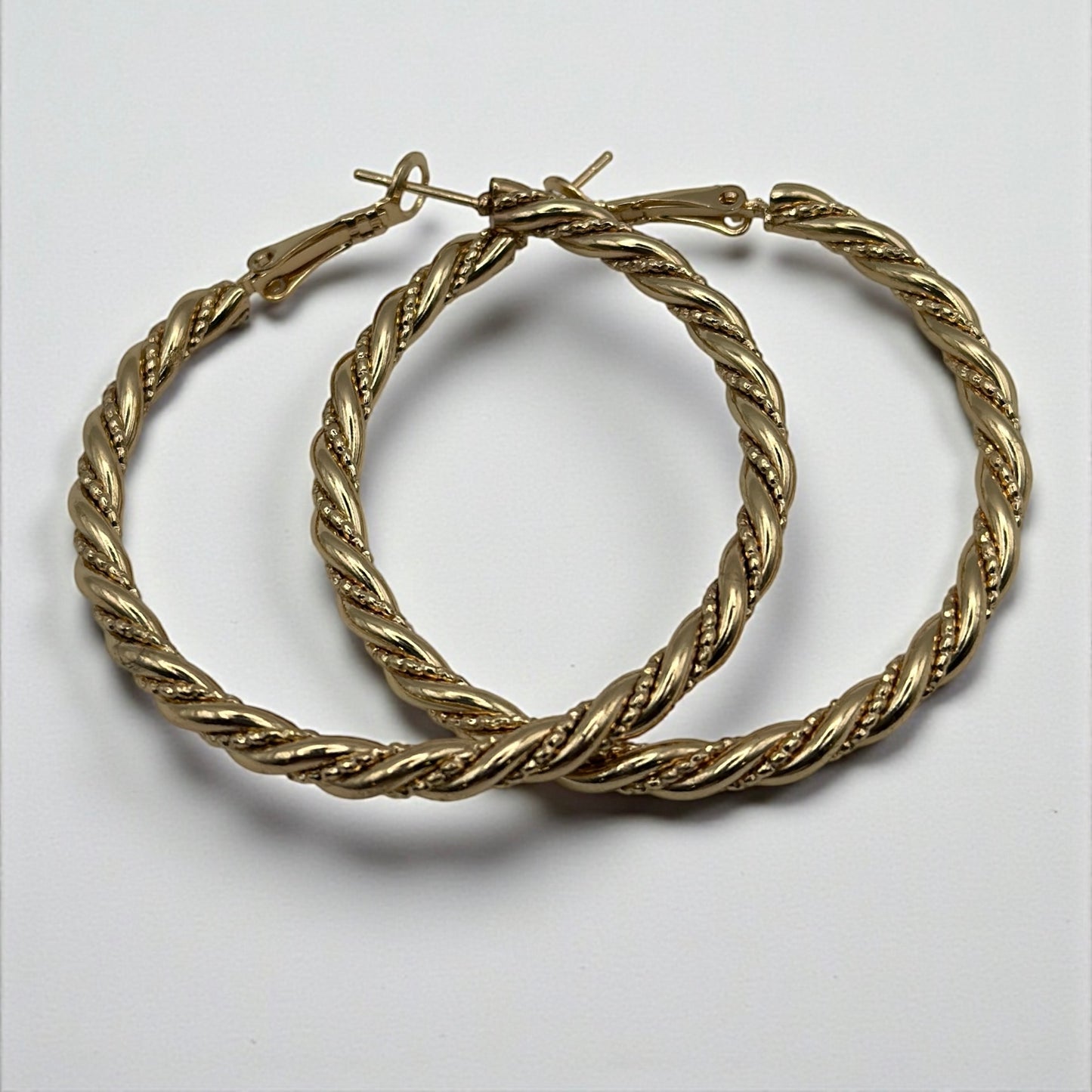 5CM Twisted Statement Hoop Earrings – Bold Rope Design Hoops in Gold & Silver - Fatisha Boutique #