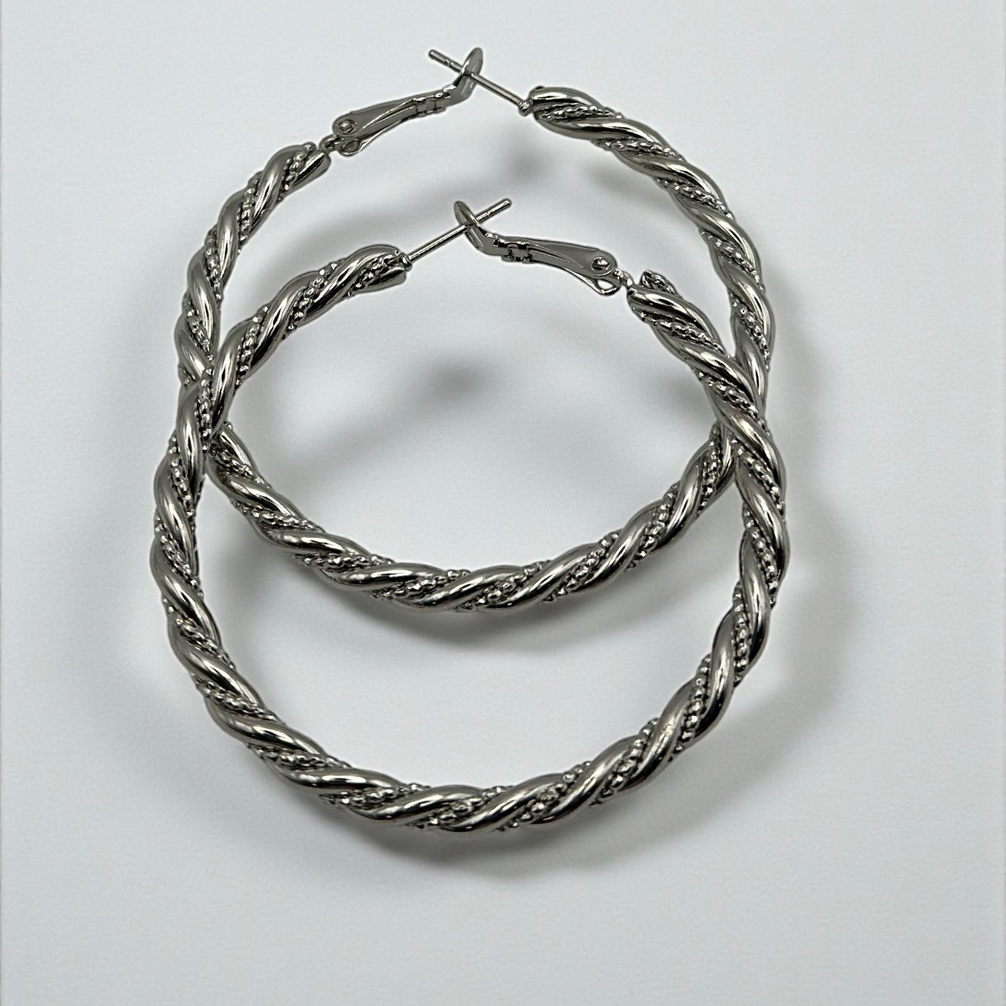5CM Twisted Statement Hoop Earrings – Bold Rope Design Hoops in Gold & Silver - Fatisha Boutique #