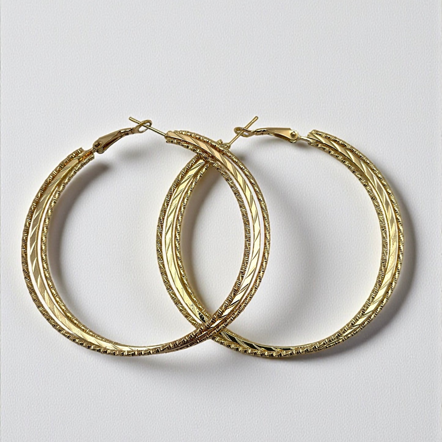 6CM Elegant Hoop Earrings – Medium Summer Boho Statement Jewellery in Gold & Silver - Fatisha Boutique #