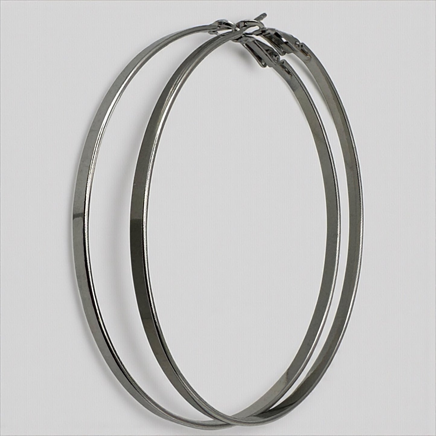 7cm Modern Minimalist Hoop Earrings – Lightweight Gold & Silver Statement Hoops - Fatisha Boutique #
