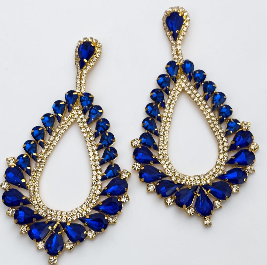 3/4 angles with both Earrings
