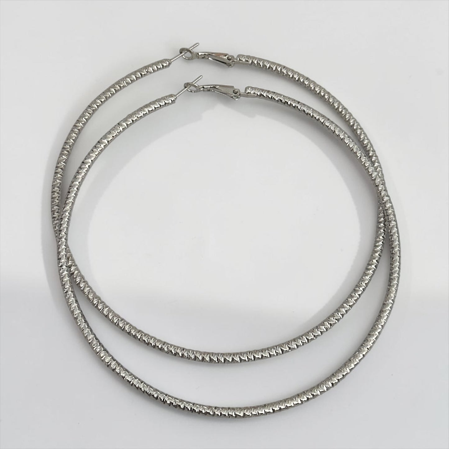 10cm Oversized Textured Hoop Earrings