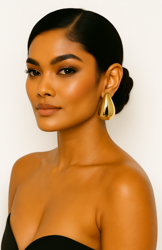 Bold Modern Teardrop Stud Earrings – Sculptural Gold & Silver Statement Jewellery - Fatisha Boutique #