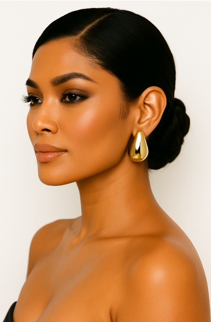 Bold Modern Teardrop Stud Earrings – Sculptural Gold & Silver Statement Jewellery - Fatisha Boutique #
