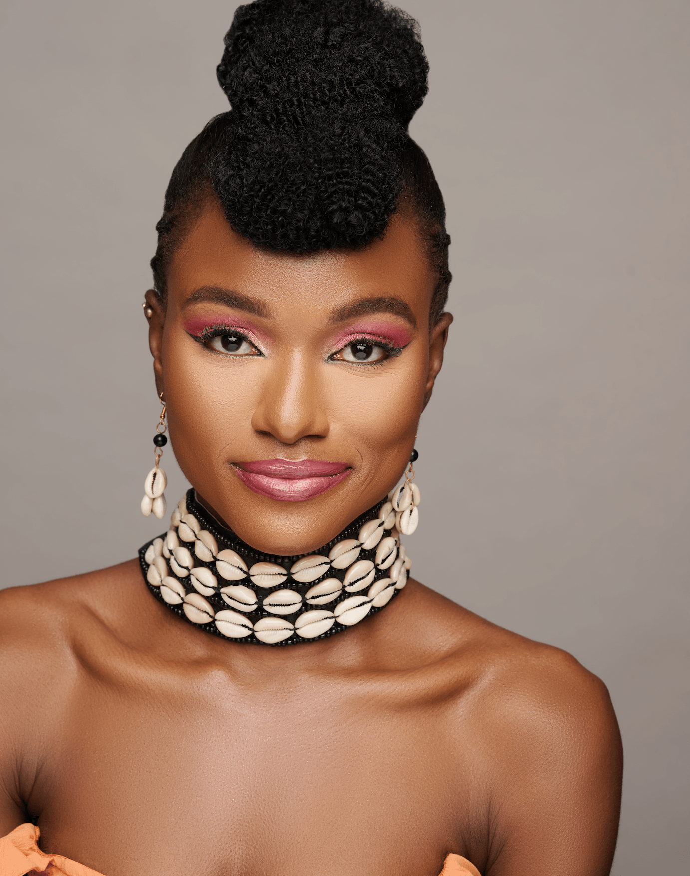 Authentic African Cowrie Seashell Beaded Choker Necklace - Fatisha Boutique