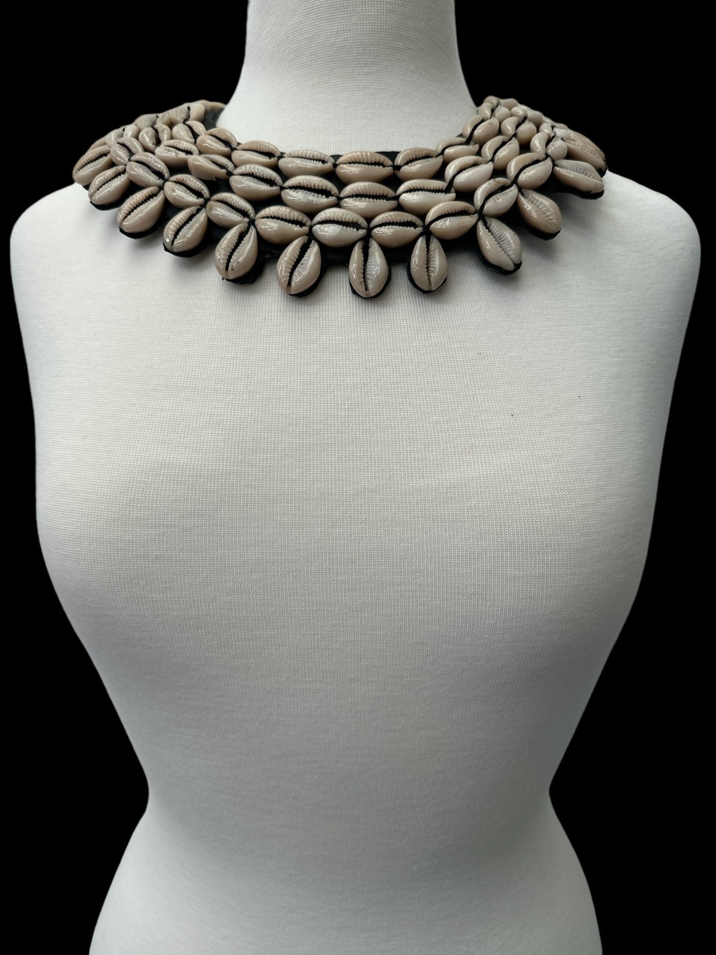 Authentic African Cowrie Seashell Beaded CollarNecklace - Fatisha Boutique