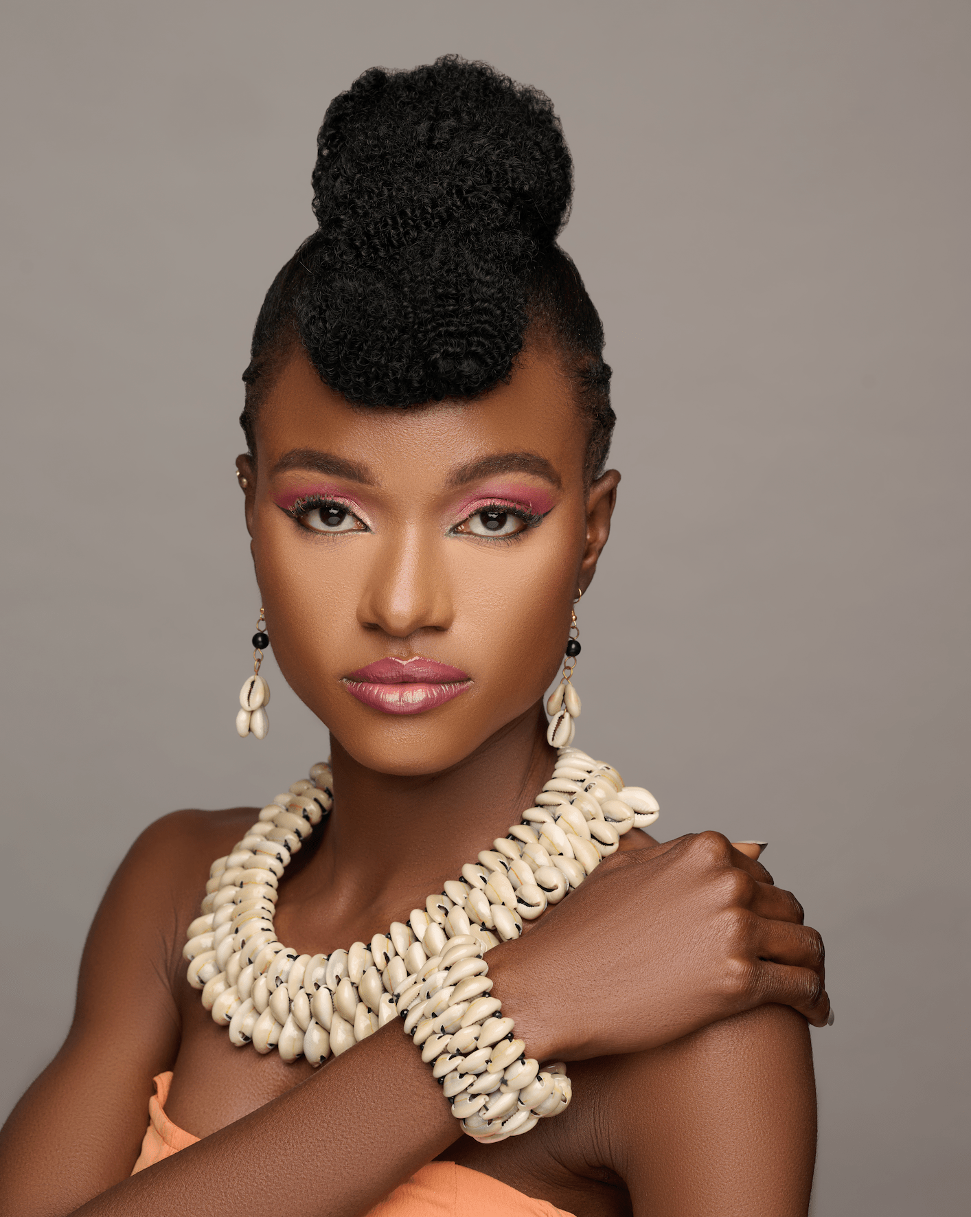 Authentic African Ethnic Cowrie Sea Shells Beaded Collar Necklace - Fatisha Boutique