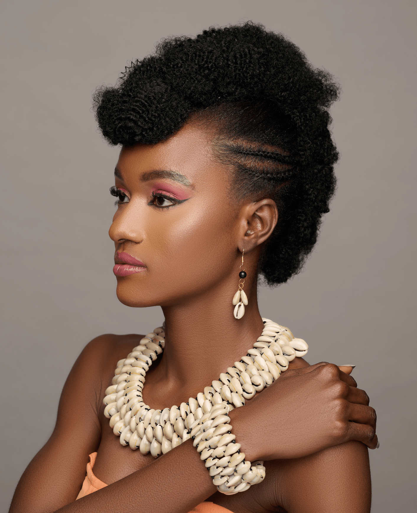 Authentic African Ethnic Cowrie Sea Shells Beaded Collar Necklace - Fatisha Boutique