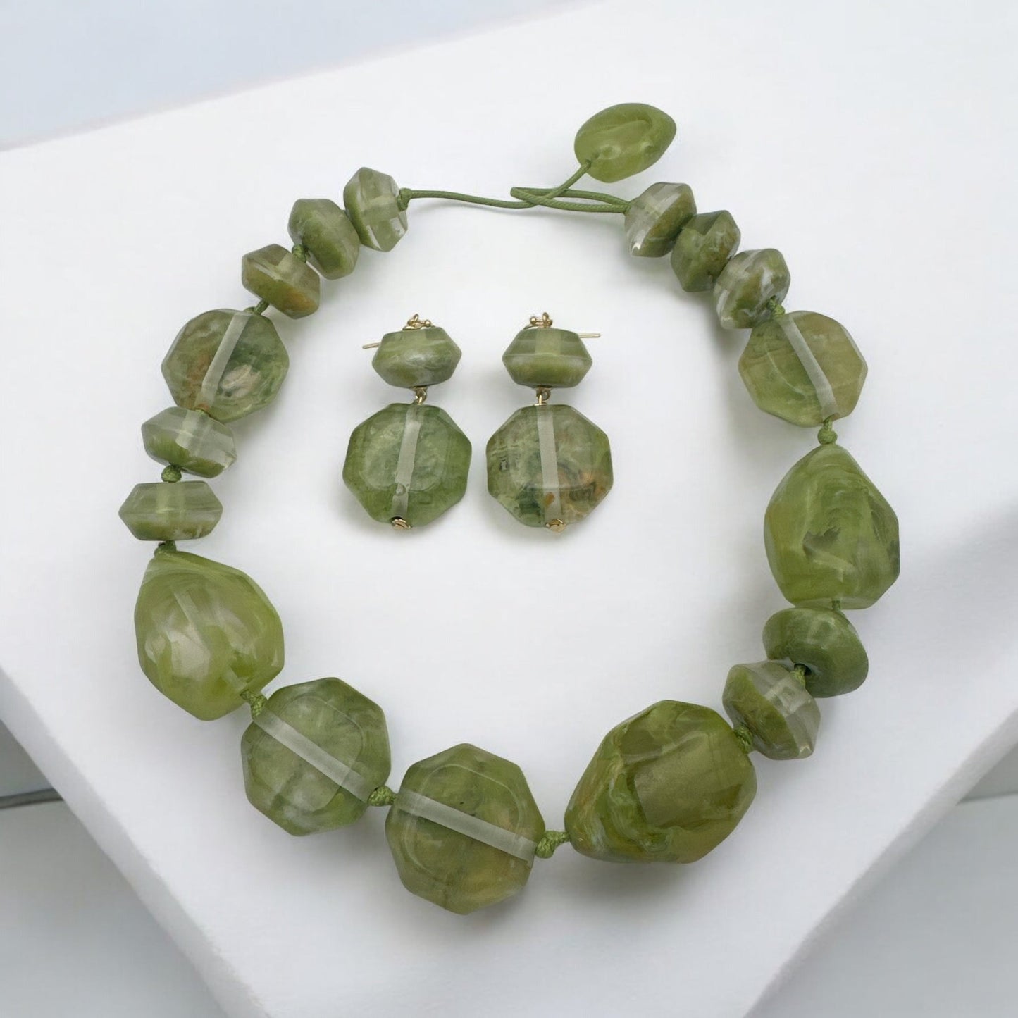 Bohemian Beaded Green Large Resin Necklace Set - Fatisha Boutique