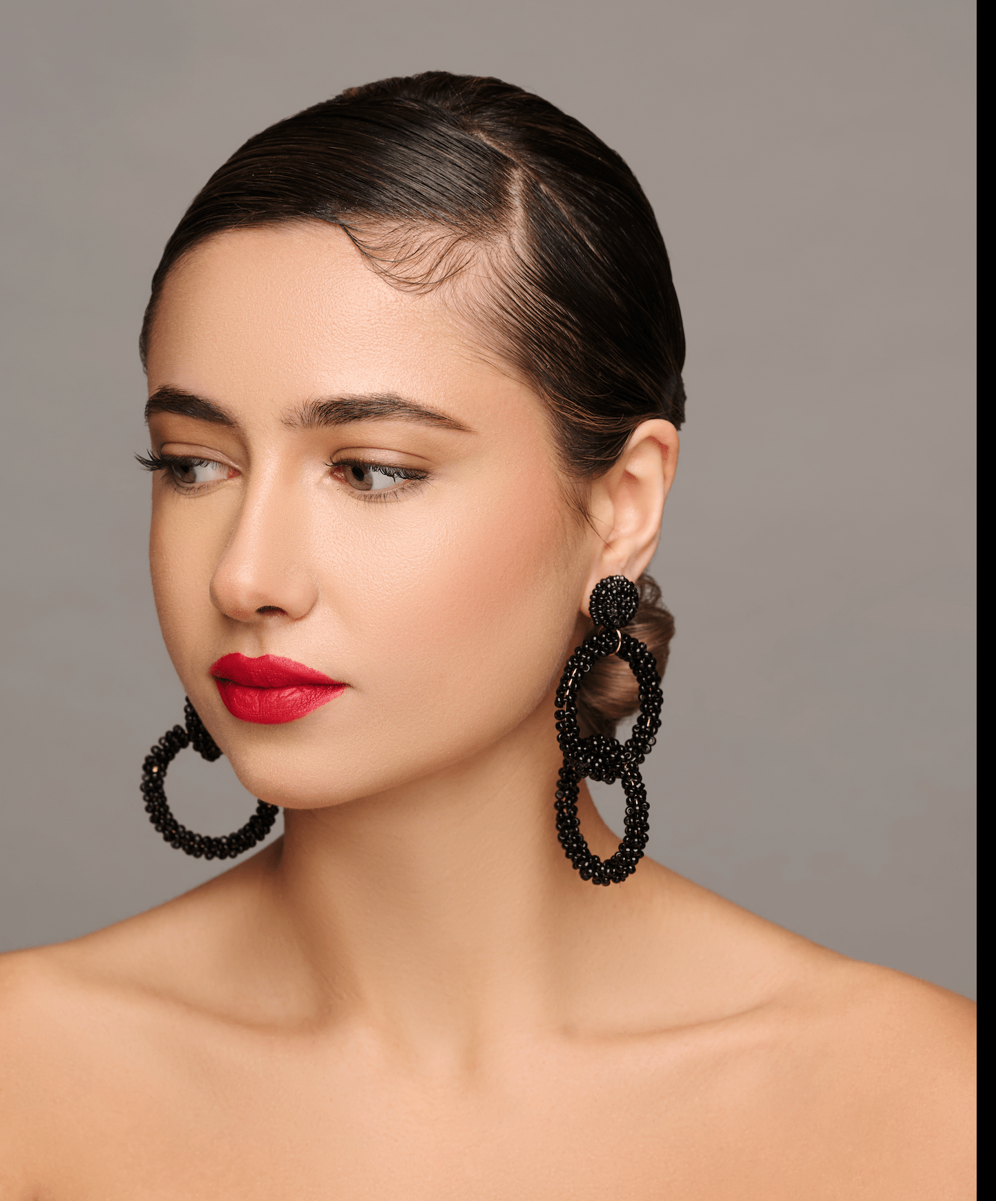 Bohemian Black Beaded Dangle Earrings - Fatisha Boutique