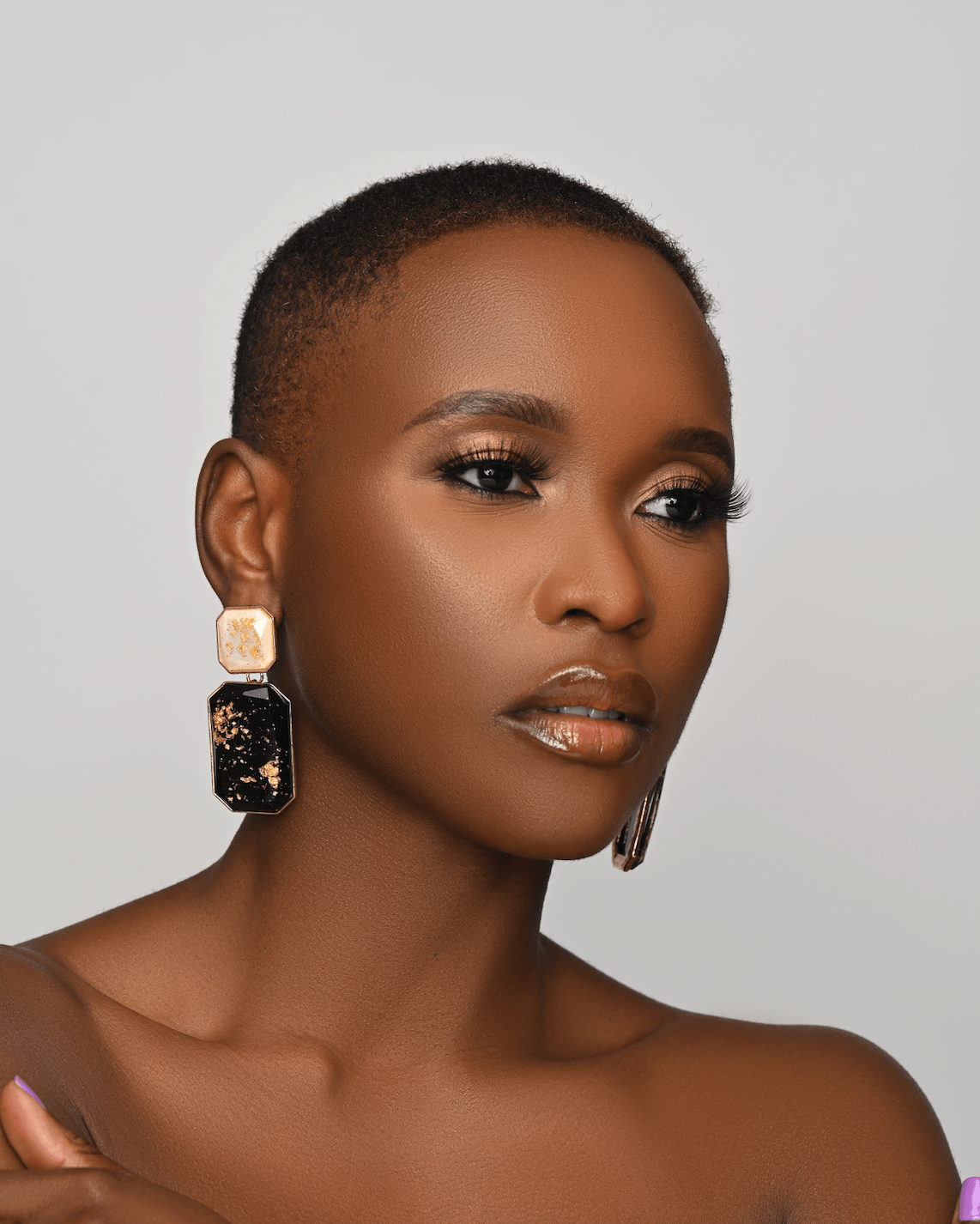Bohemian Black Resin Statement Dangle Earrings - Fatisha Boutique