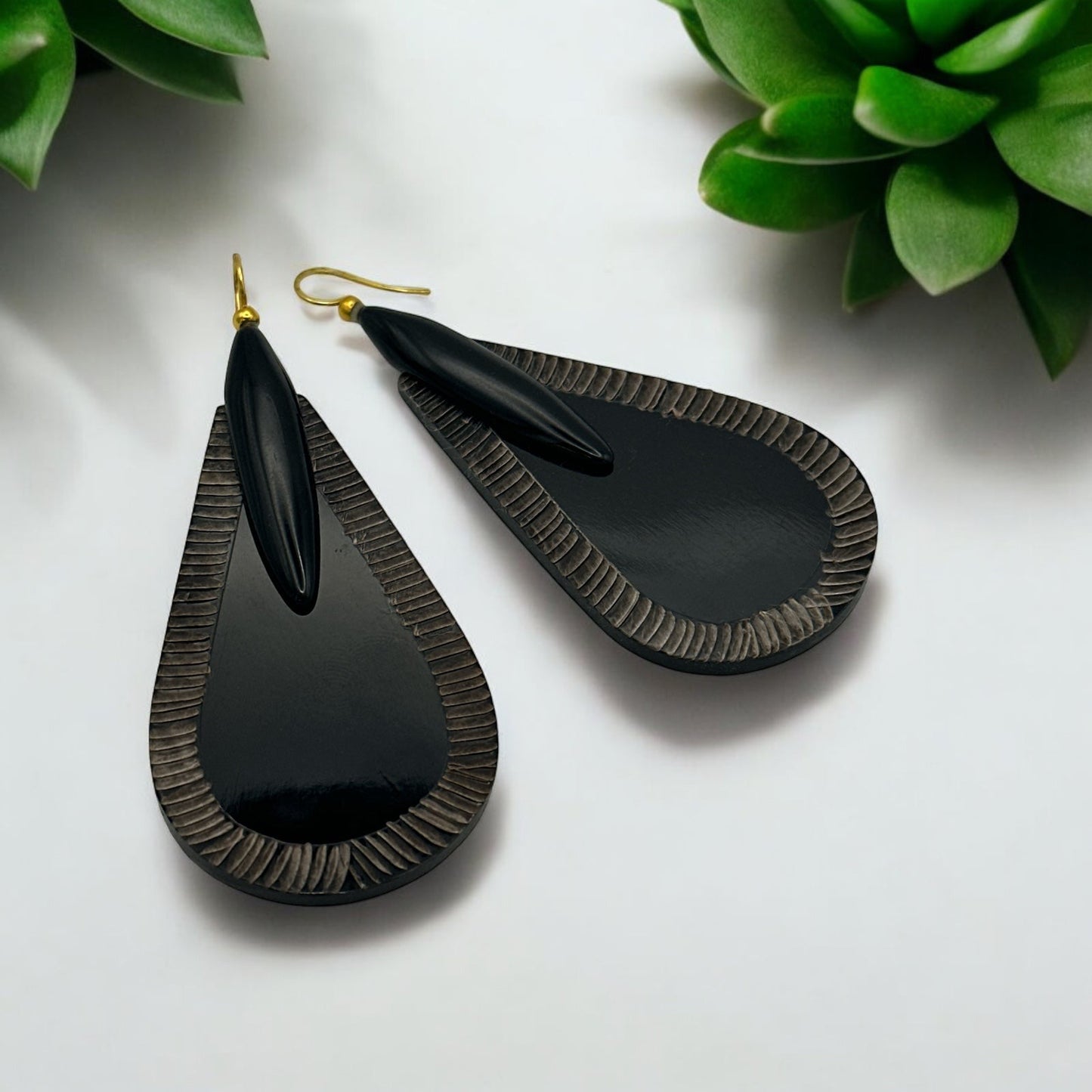 Bohemian Ethnic Natural Black Buffalo Horn Teardrop Earrings - Fatisha Boutique