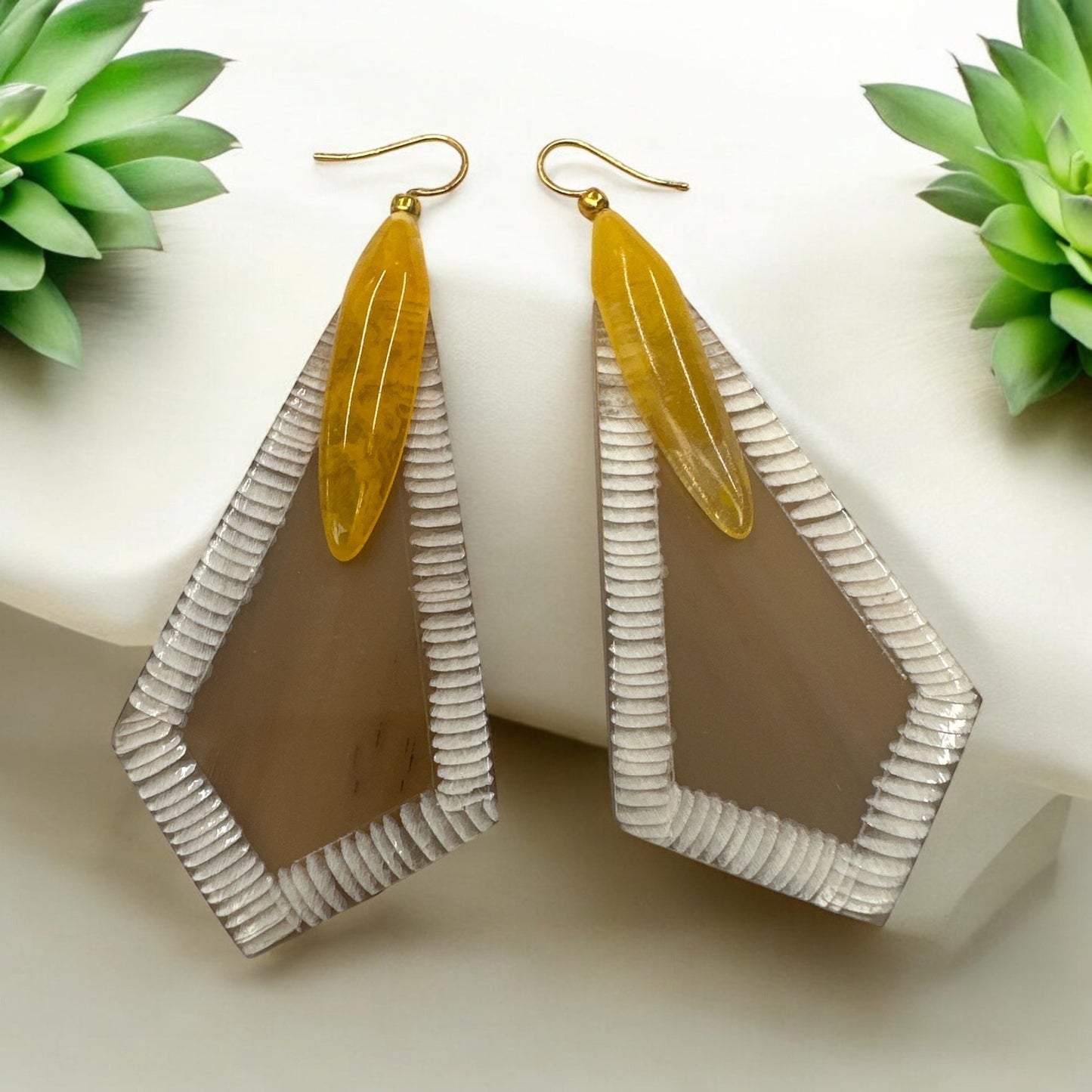 Bohemian Natural Buffalo Horn Rhodium Drop Earrings - Fatisha Boutique