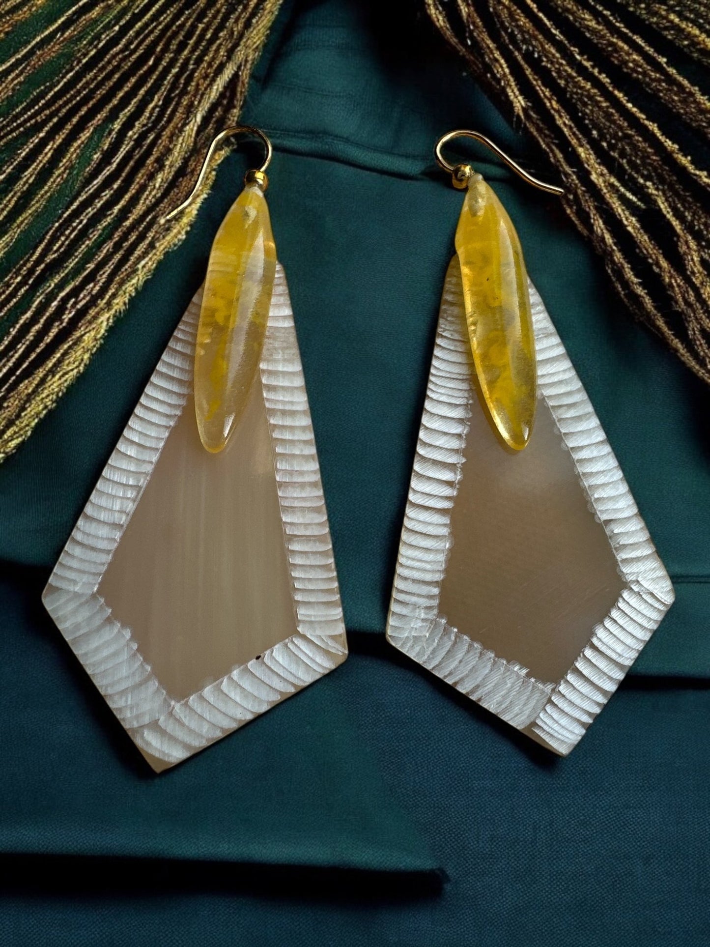 Bohemian Natural Buffalo Horn Rhodium Drop Earrings - Fatisha Boutique