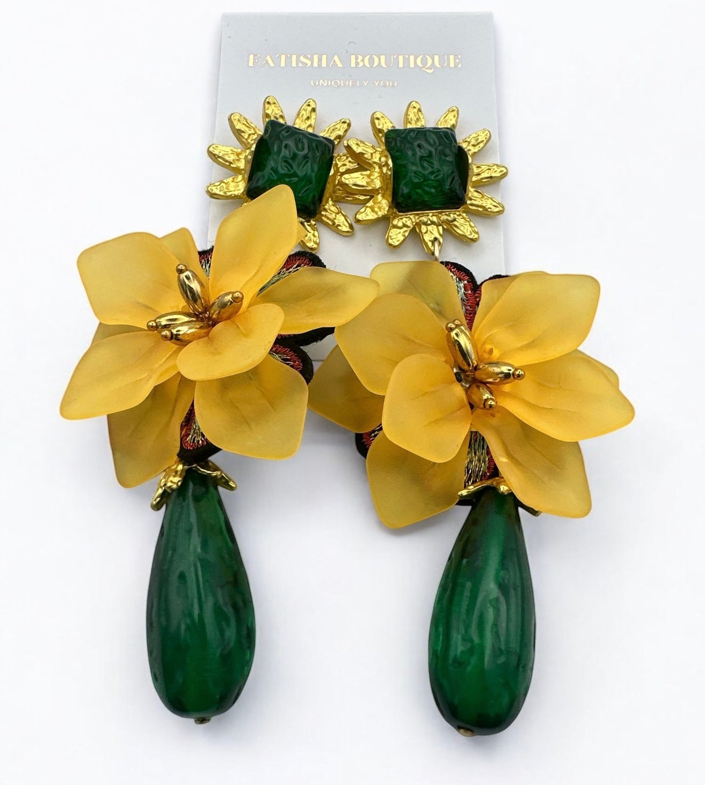 Boho Resin Flower Dangle Earrings – Bold Statement Style - Fatisha Boutique