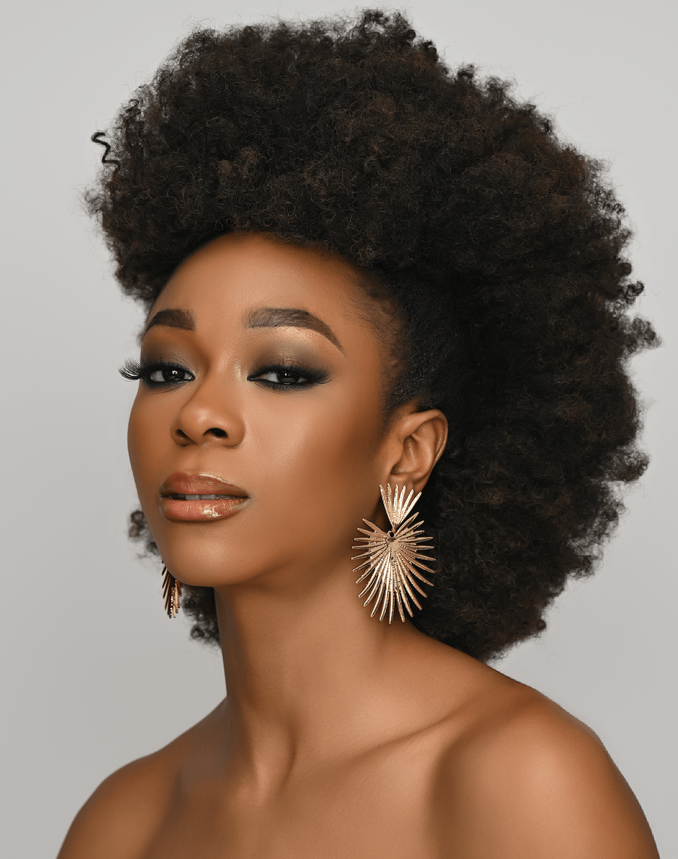 Boho Retro Hallow Leaf Studded Dangle Earrings - Fatisha Boutique