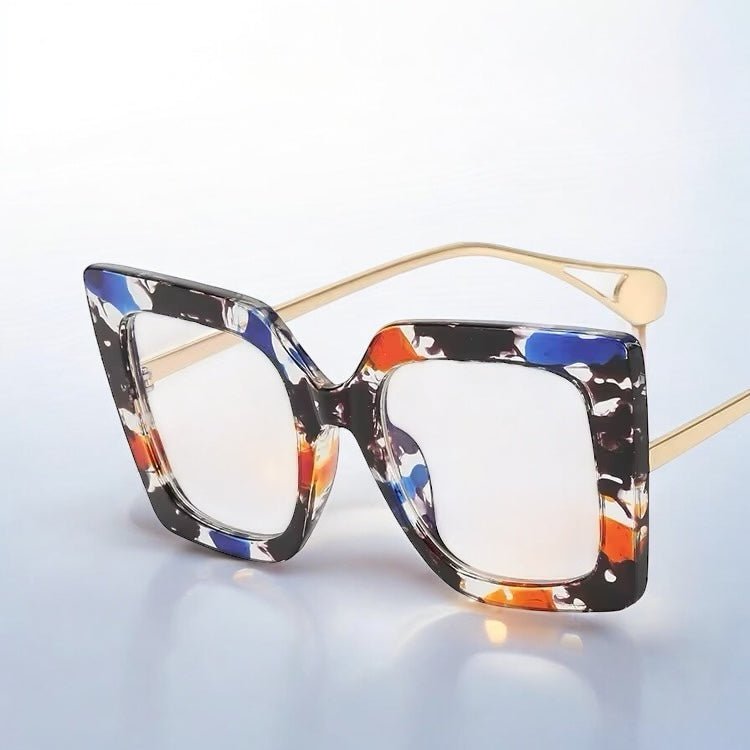 Bold UV400 Gradient Square Sunglasses – Women’s Retro Chic Eyewear - Fatisha Boutique