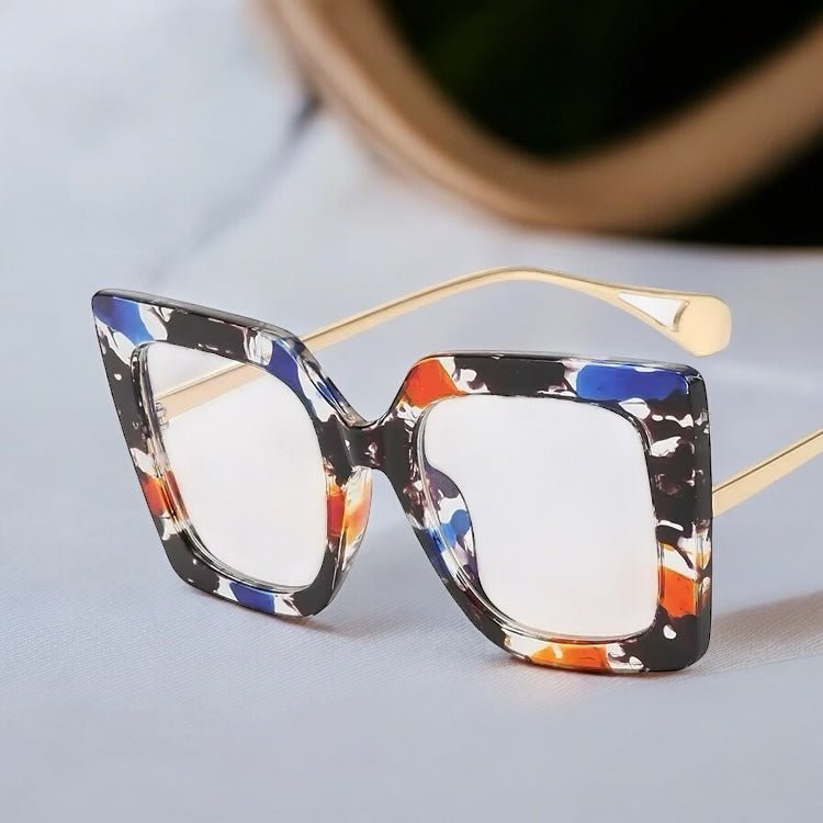 Bold UV400 Gradient Square Sunglasses – Women’s Retro Chic Eyewear - Fatisha Boutique
