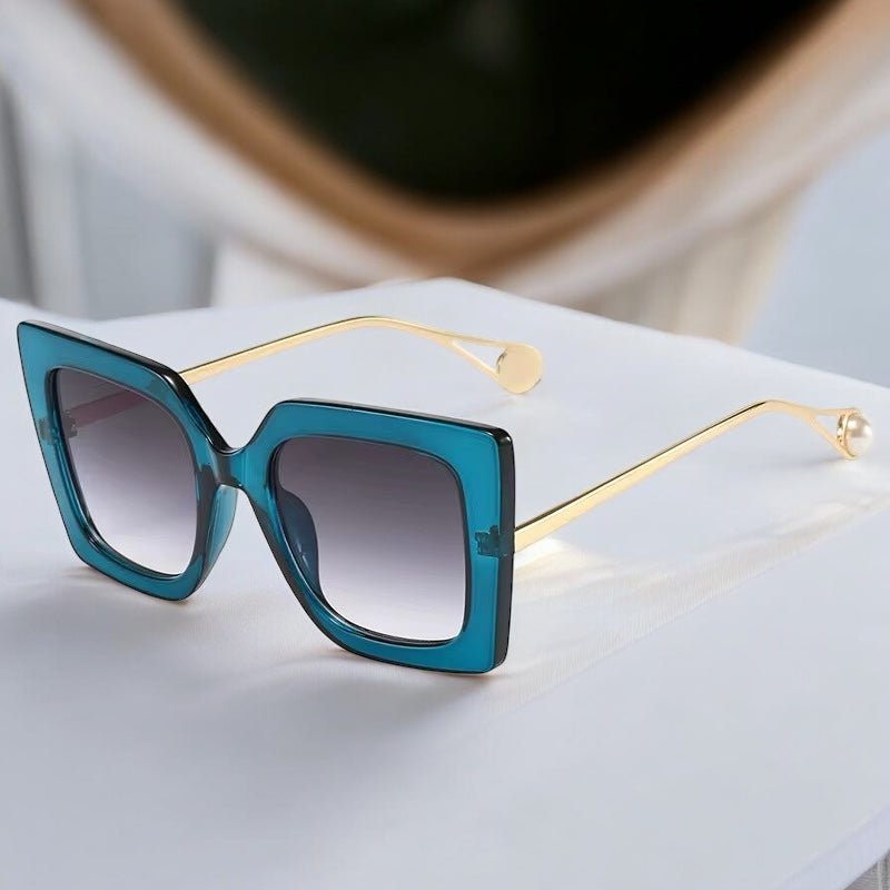Bold UV400 Gradient Square Sunglasses – Women’s Retro Chic Eyewear - Fatisha Boutique