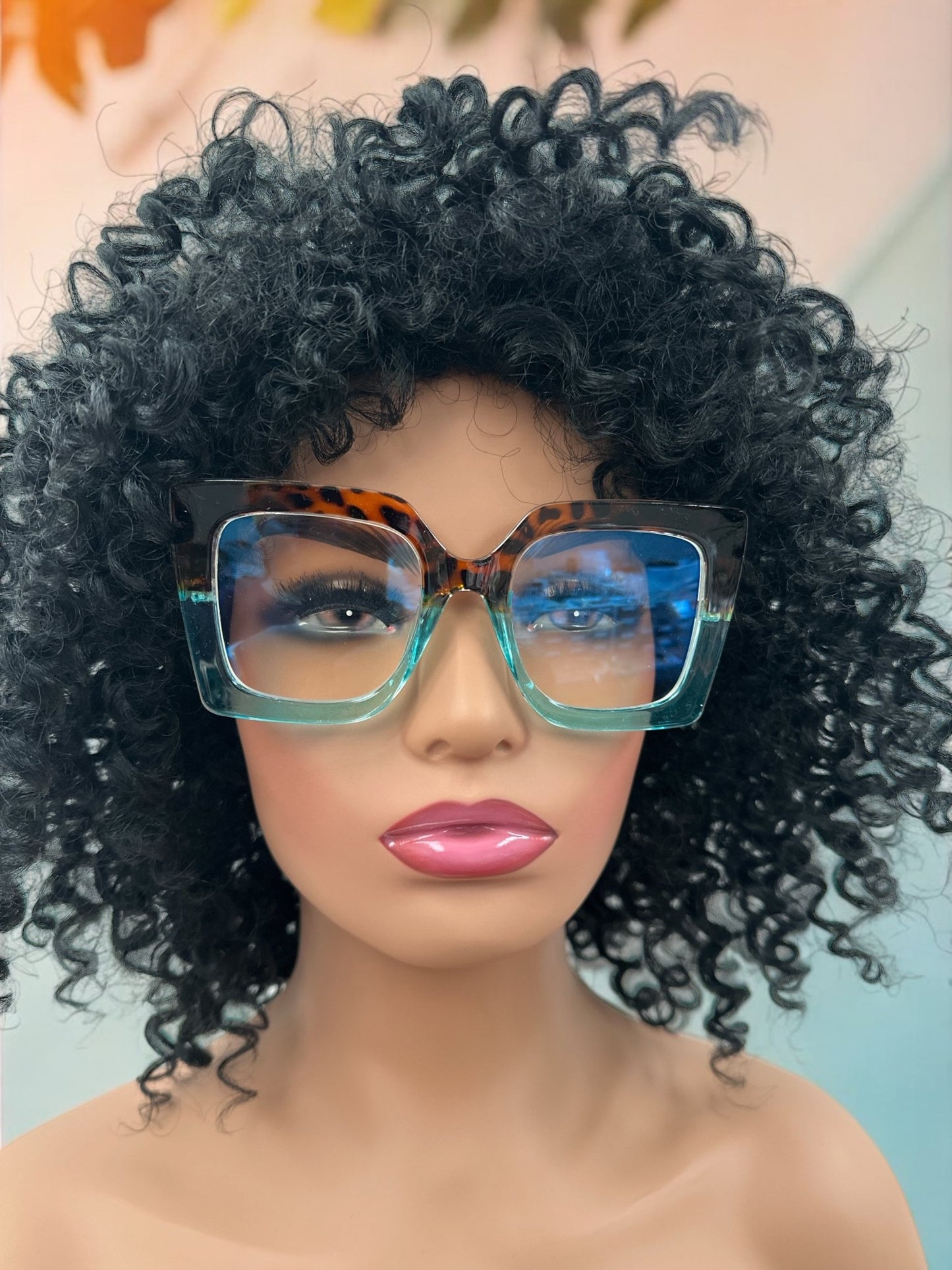 Bold UV400 Gradient Square Sunglasses – Women’s Retro Chic Eyewear - Fatisha Boutique