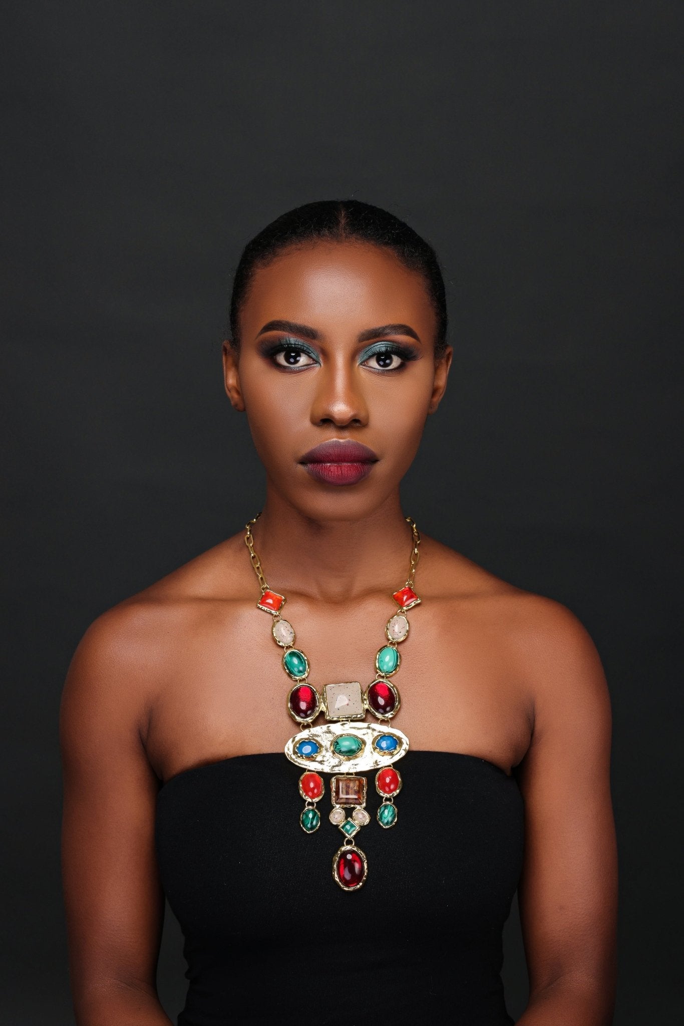 Charming Multicolour Retro Vintage Style Tribal Resin Statement Necklace - Fatisha Boutique