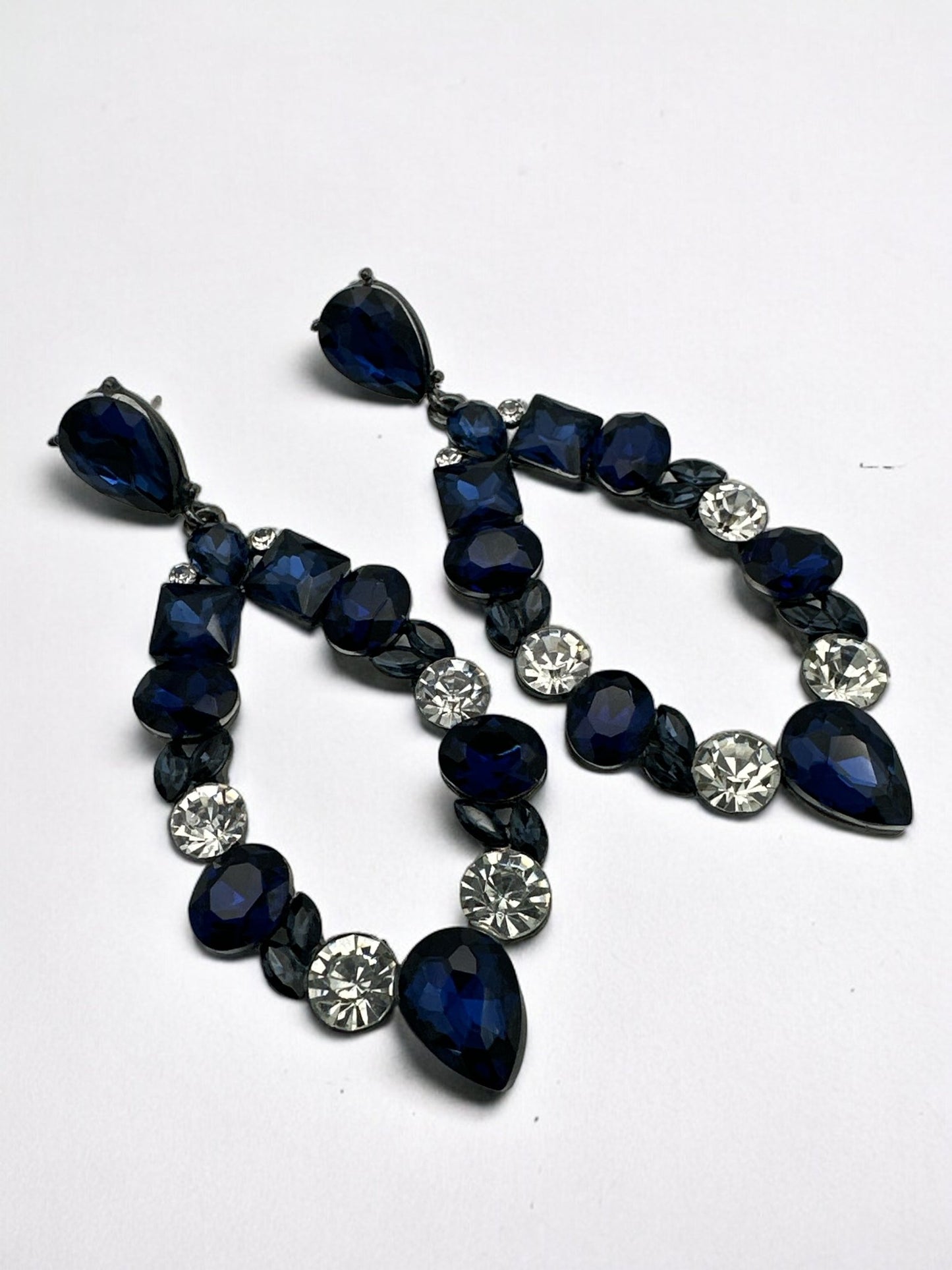 Elegant Blue Rhinestone Sparkle Statement Earrings - Fatisha Boutique