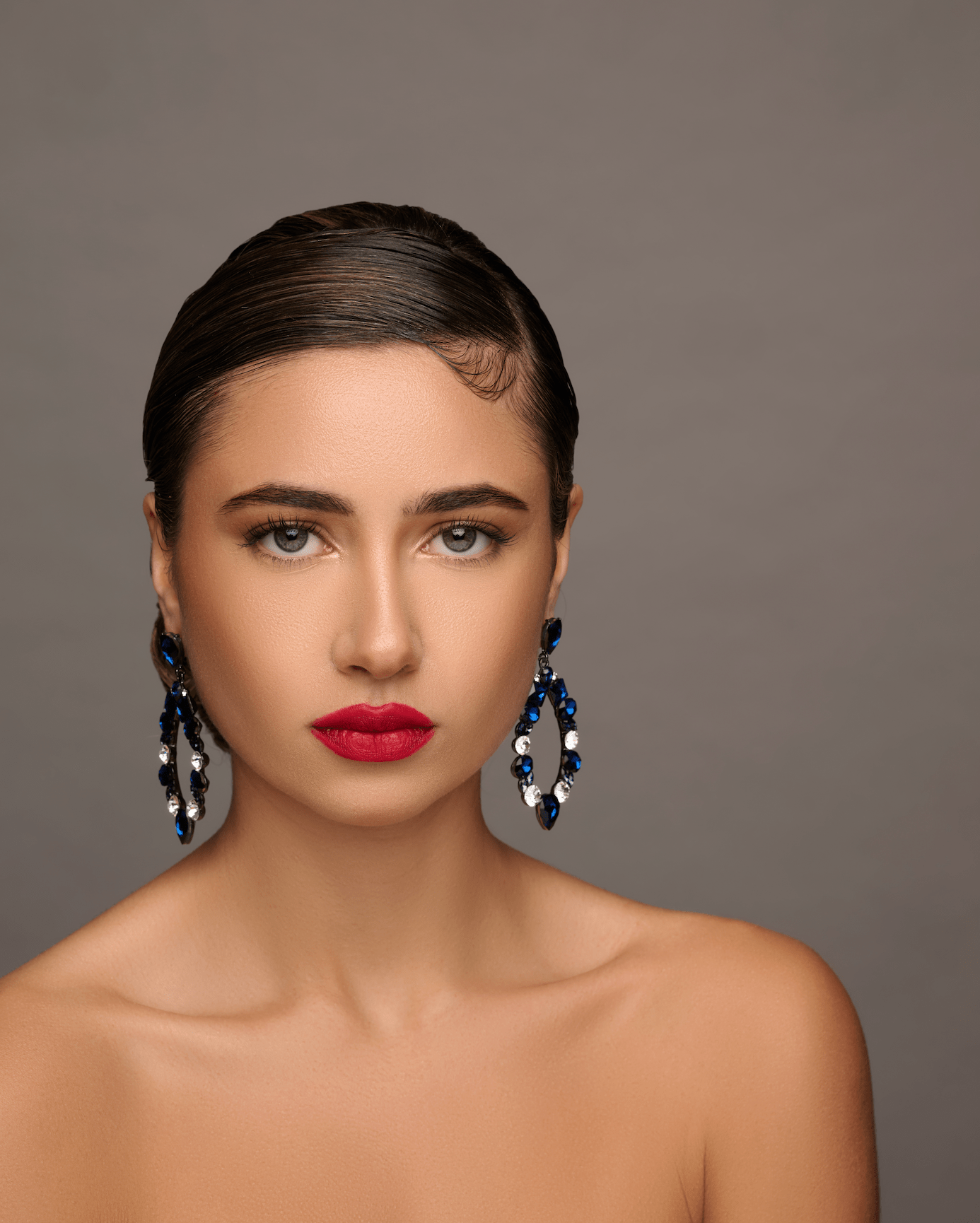 Elegant Blue Rhinestone Sparkle Statement Earrings - Fatisha Boutique