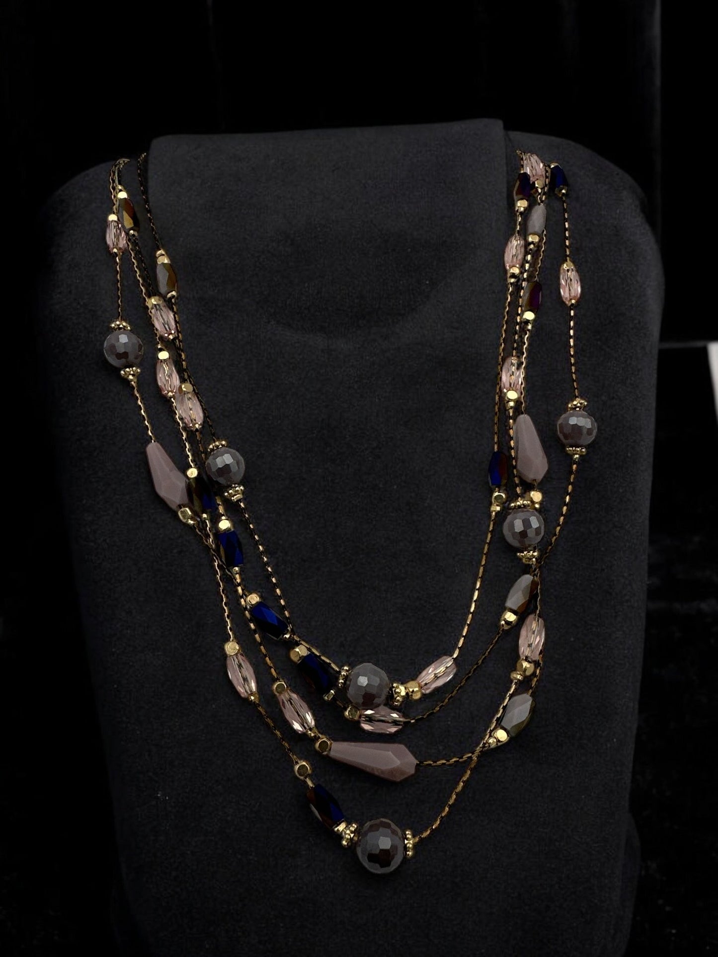 Elegant Bohemian Multilayer Beaded Necklace with Gold Accents - Fatisha Boutique