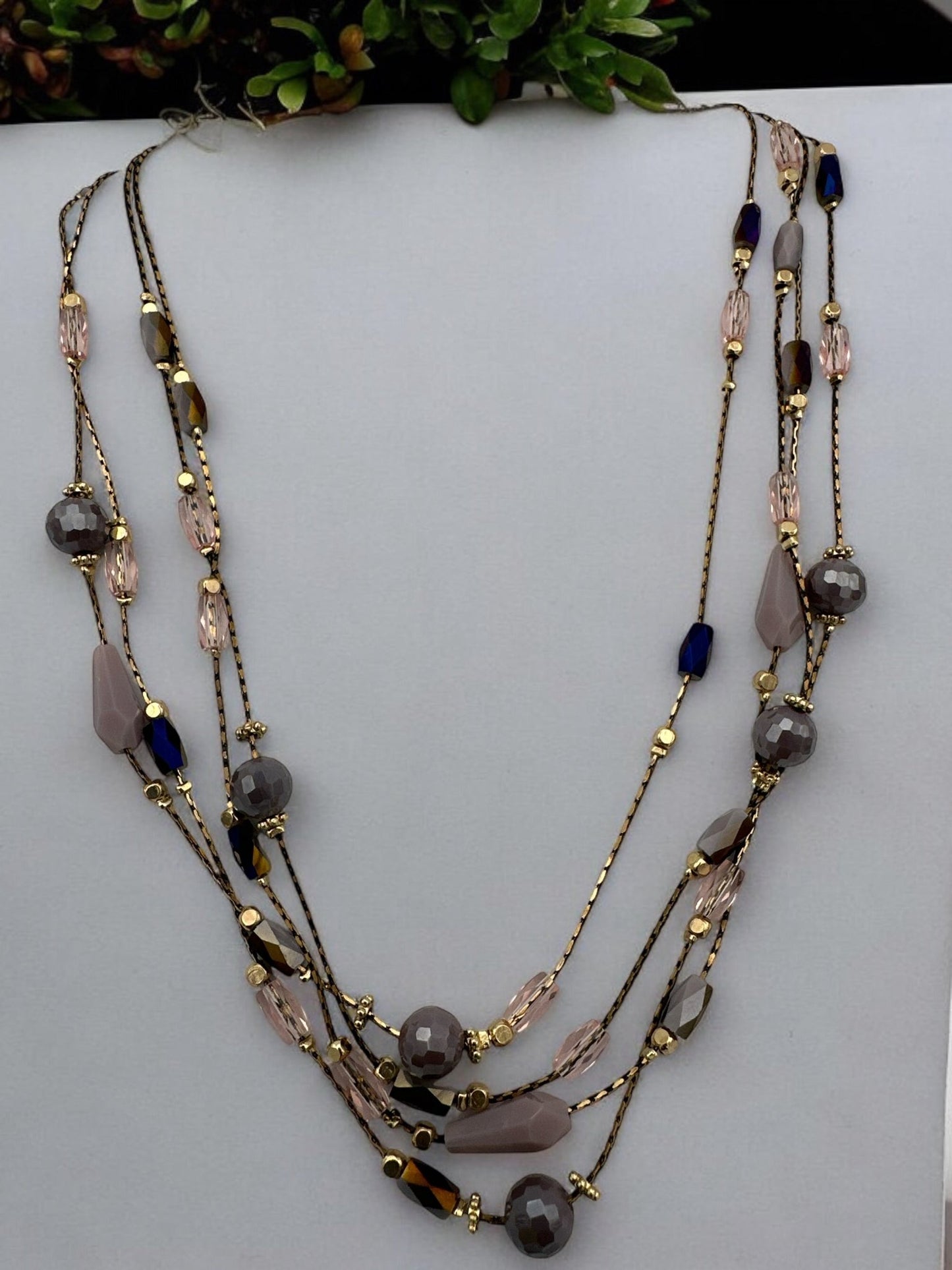Elegant Bohemian Multilayer Beaded Necklace with Gold Accents - Fatisha Boutique