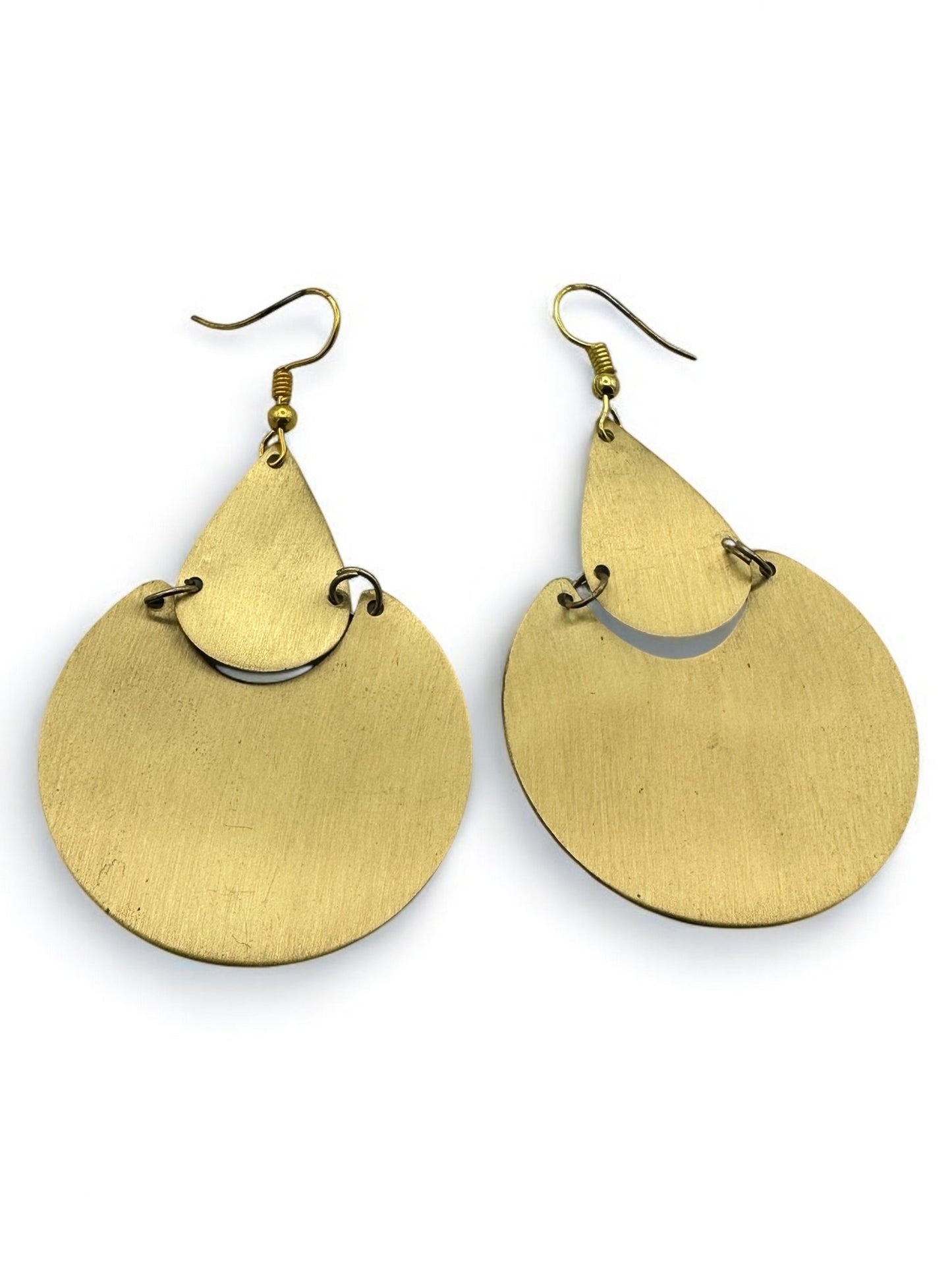 Elegant Brass Dangle Earrings – Modern Teardrop Design - Fatisha Boutique
