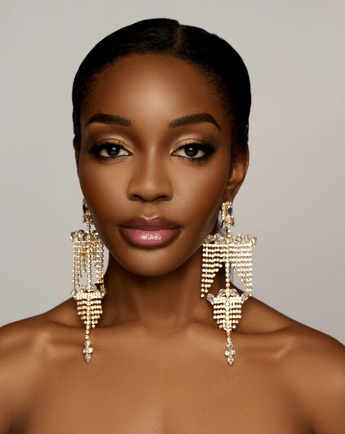 Elegant Chandelier Crystal Earrings – Statement Bridal and Evening Jewellery - Fatisha Boutique