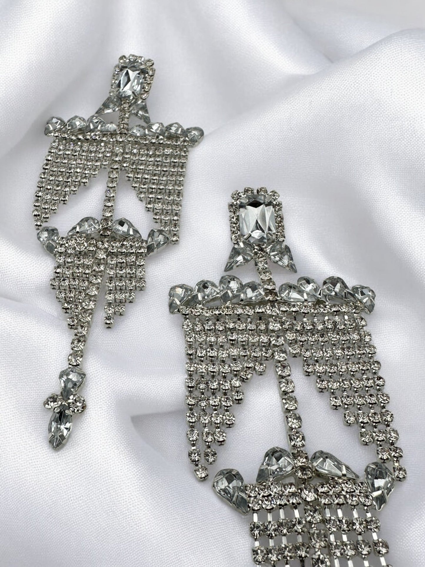 Elegant Chandelier Crystal Earrings – Statement Bridal and Evening Jewellery - Fatisha Boutique