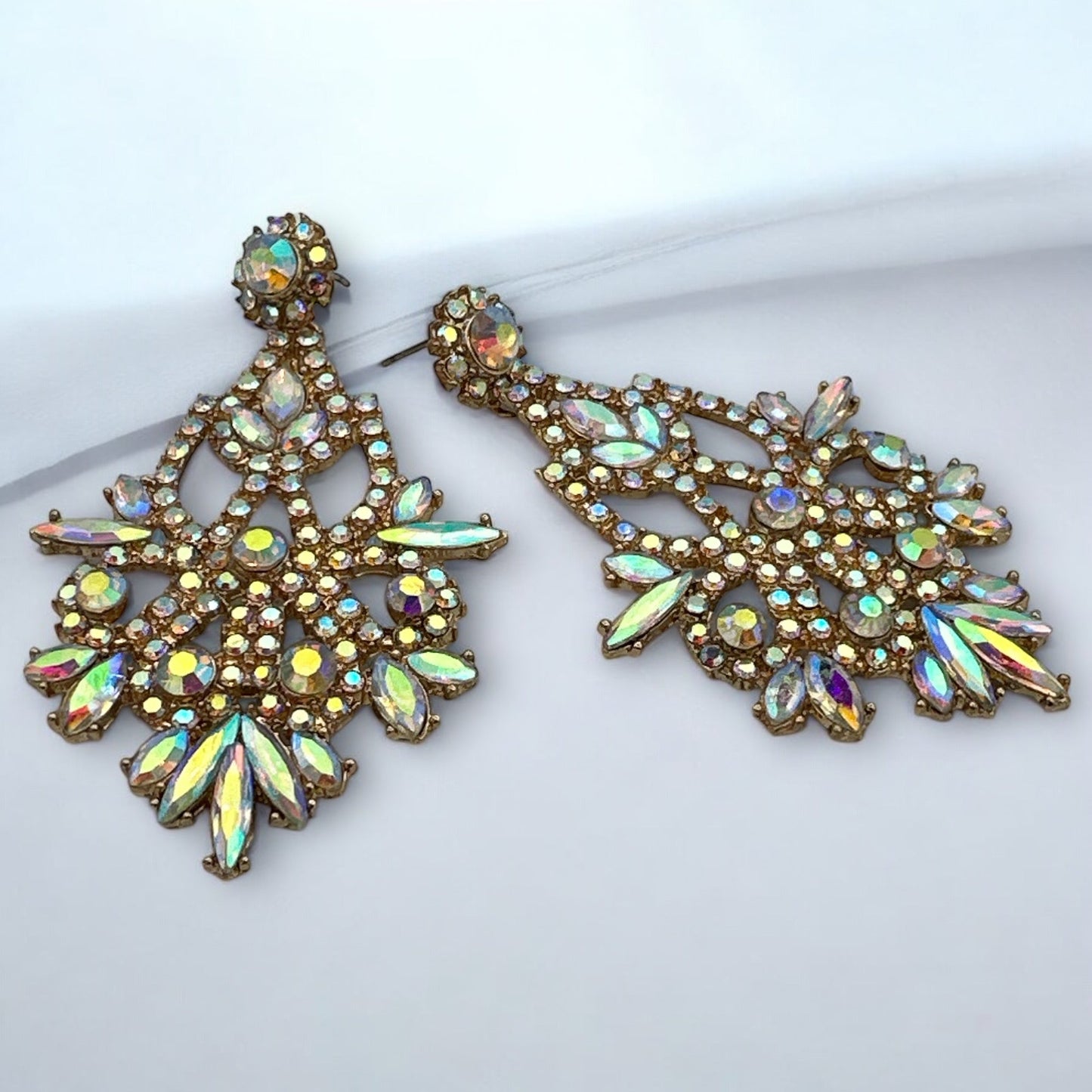 Elegant Diamante Rhinestone Dangle Earrings – Sparkling Statement Earrings for Women – Crystal Drop Earrings - Fatisha Boutique